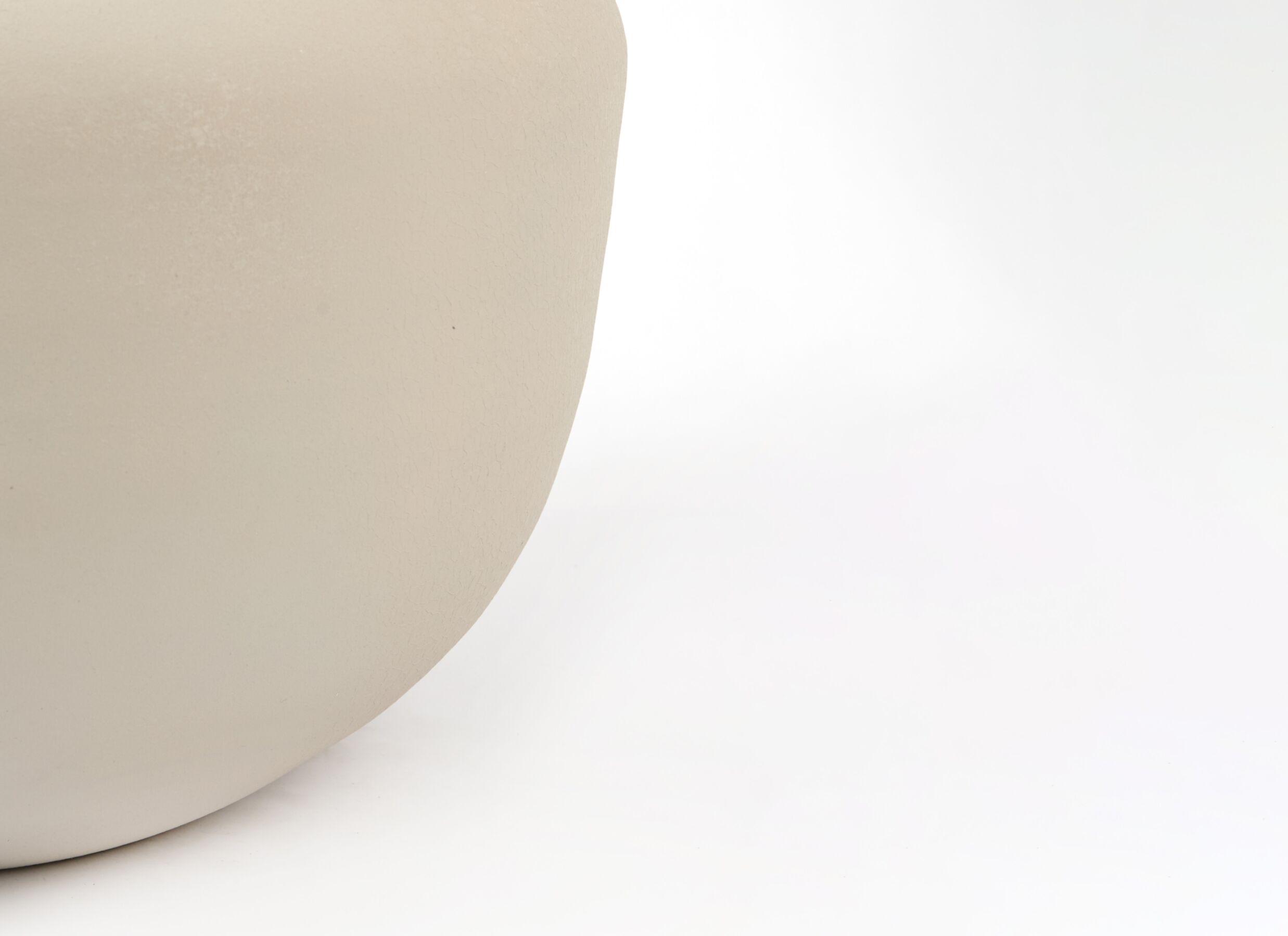 Detailfoto - Bloempot Milzo H38cm - metaal - lichtgrijs