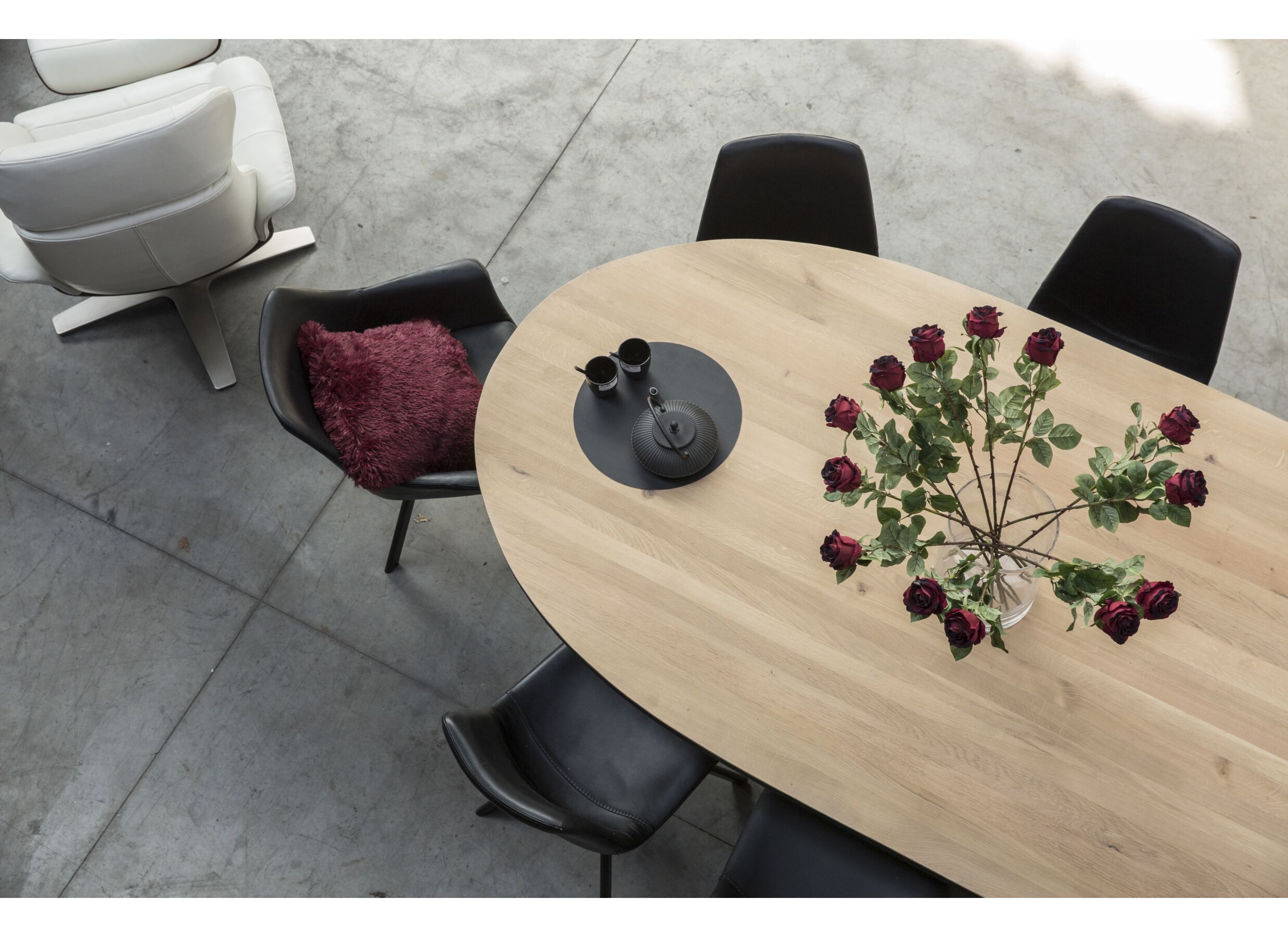 Tafel Ark 250x128cm - eik massief - naturel