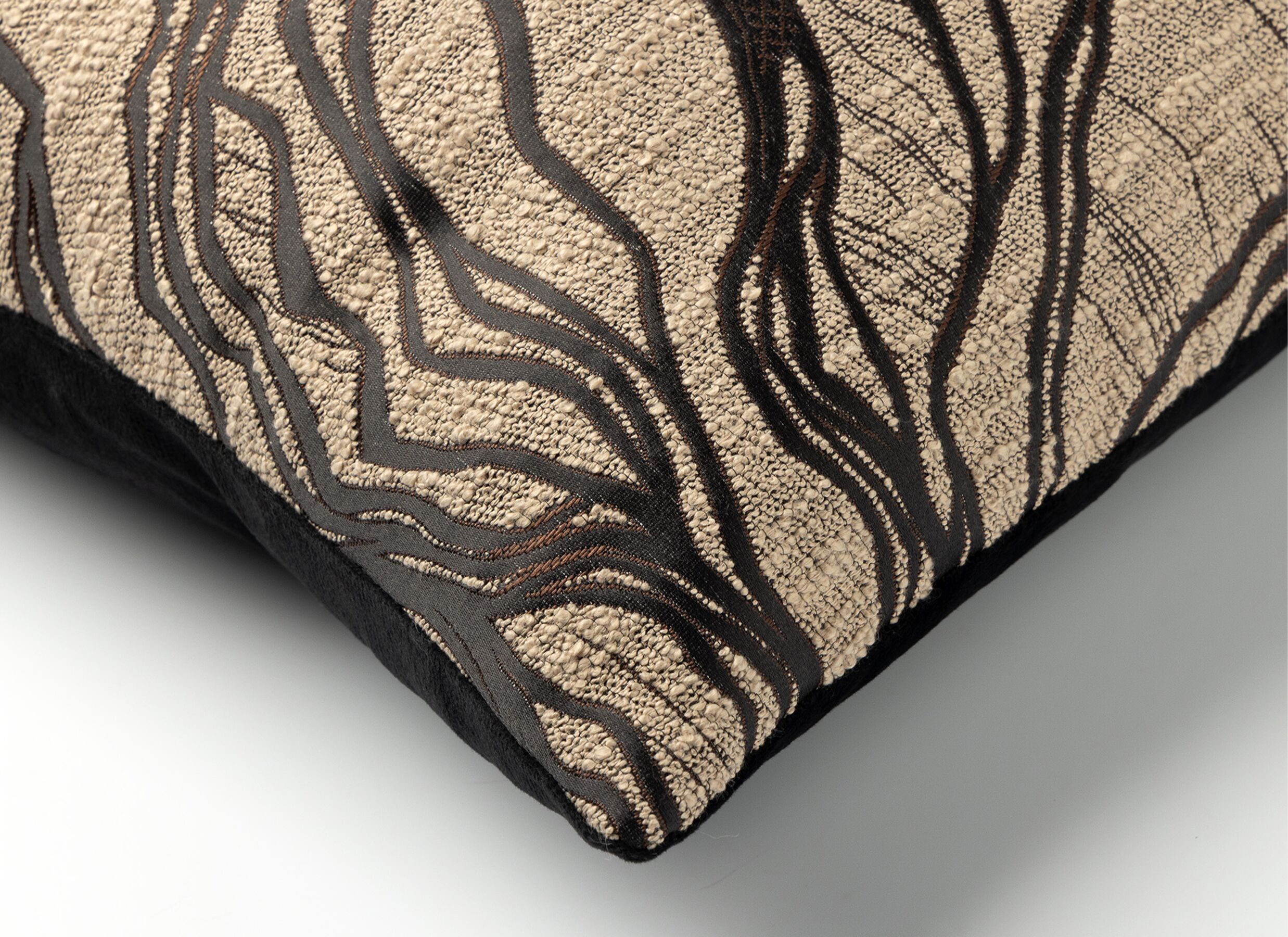 Detail - Coussin Arwen 45x45cm - polyester - raven