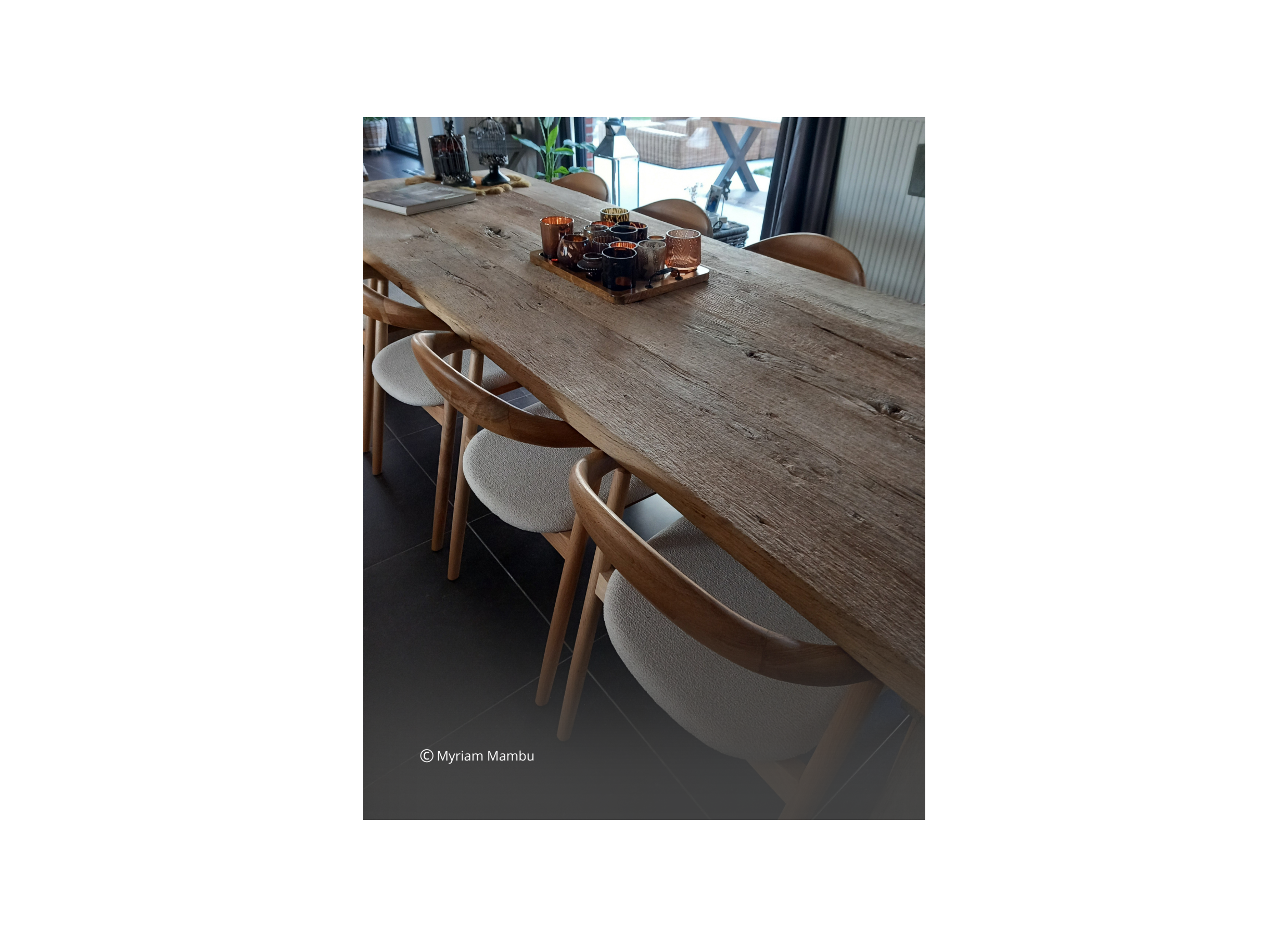 Sfeerfoto - Stoel Donna 56,5x53x79,4cm - eik massief & polyestervezel - naturel