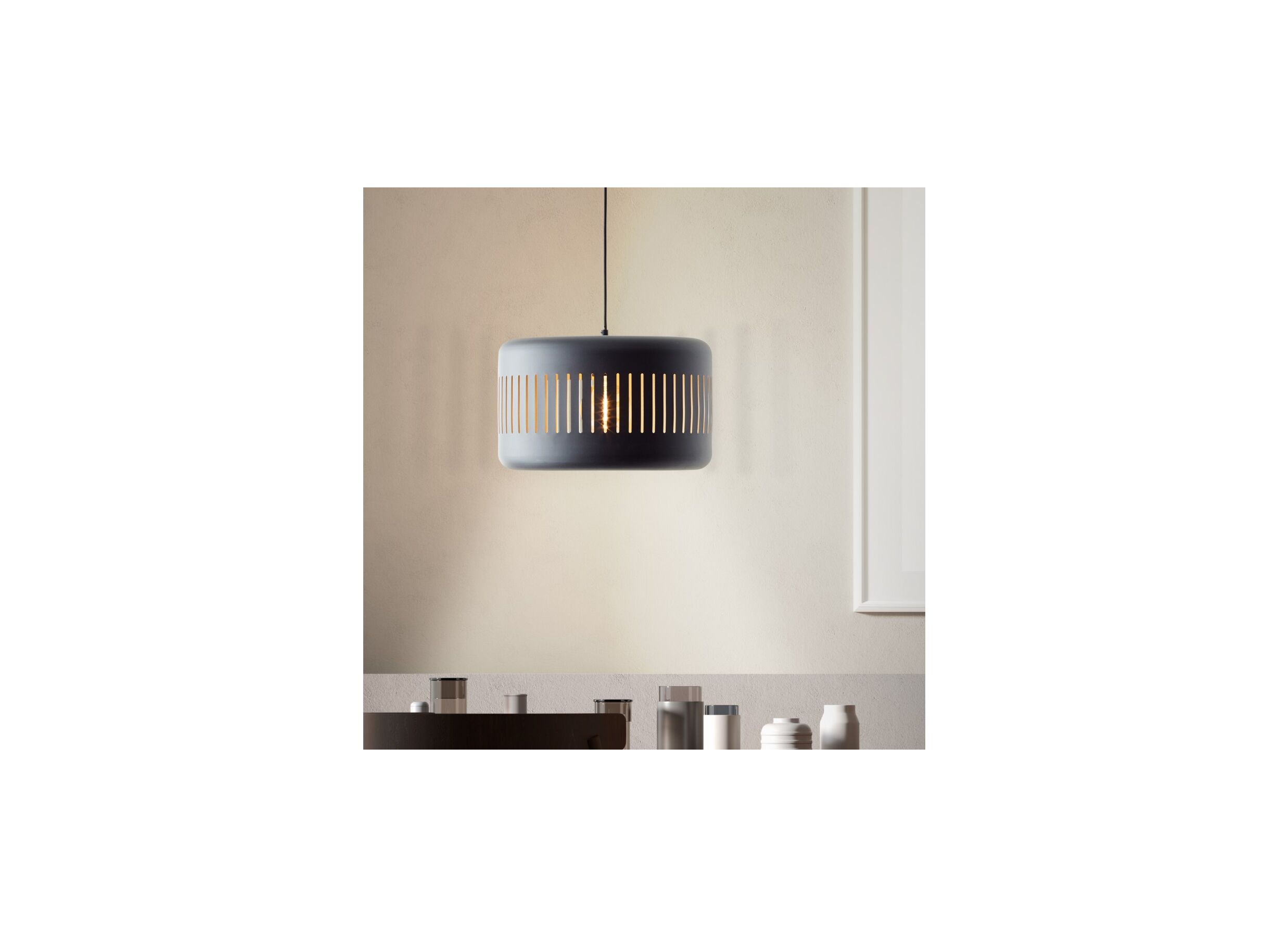 Sfeerfoto - Hanglamp Tyas Ø38cm 60W E27