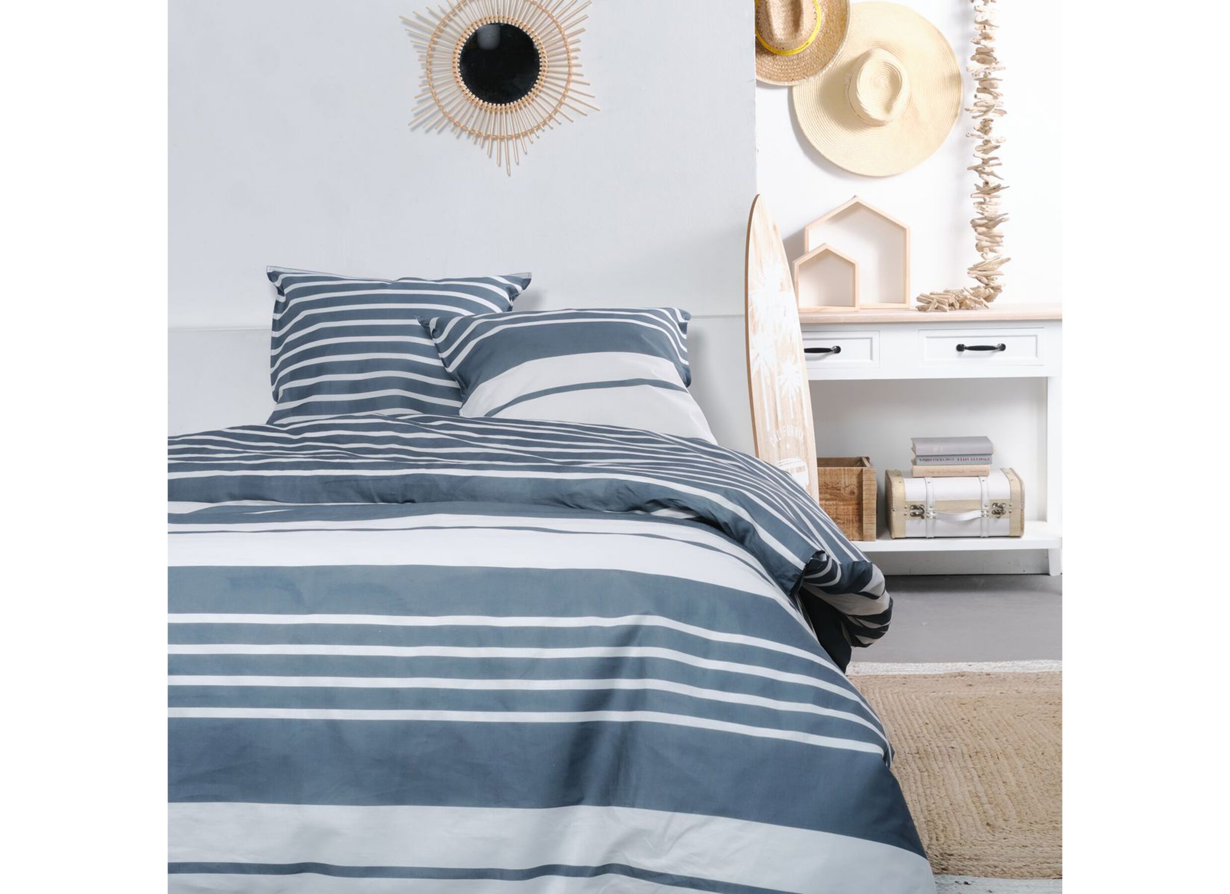 Dekbedovertrek Sunshine 240x220cm - katoen - blauw & wit - Dekbedovertrek Sunshine 240x220cm - katoen - blauw & wit
