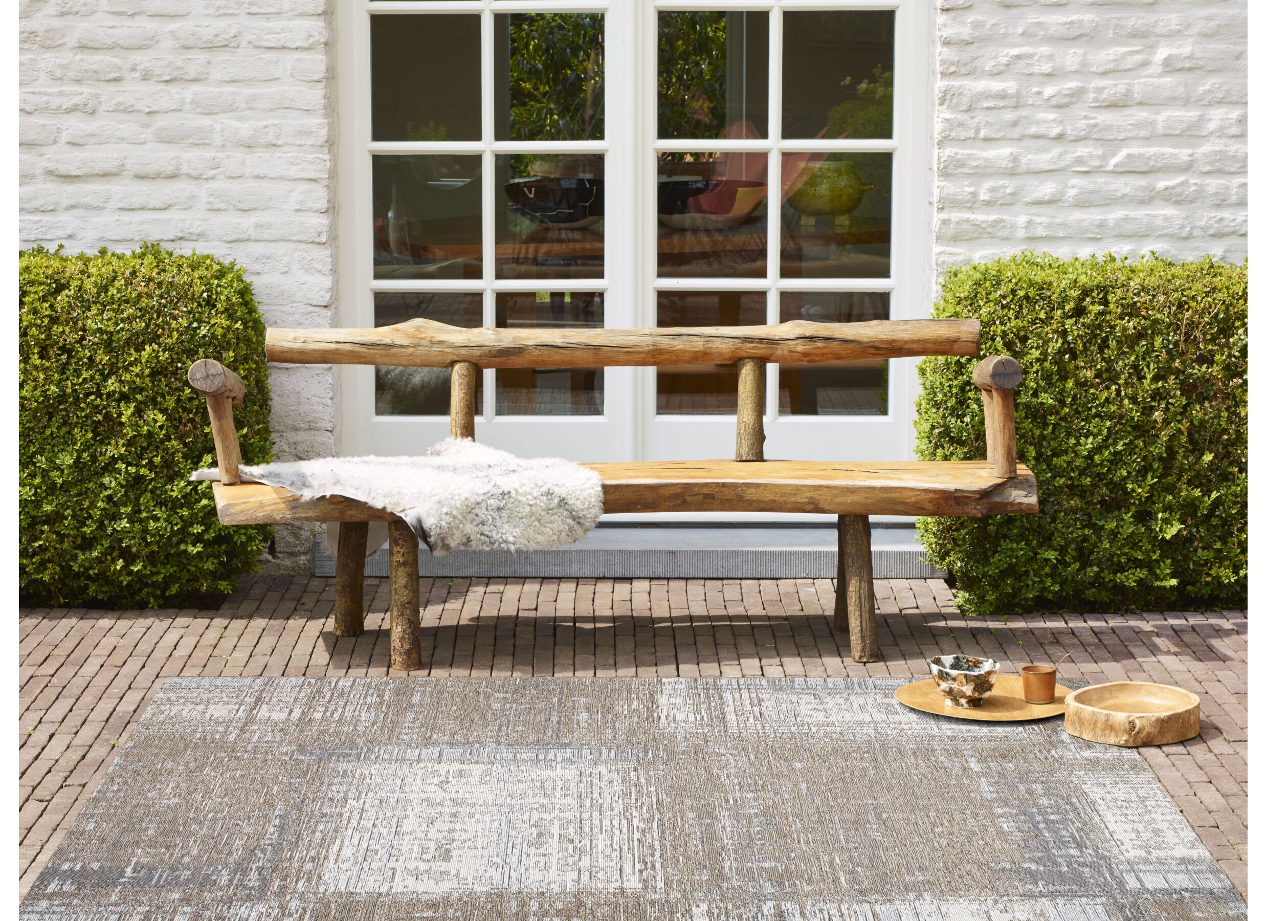 Sfeerfoto - Tapijt Newport 160x230cm - polypropyleen - taupe