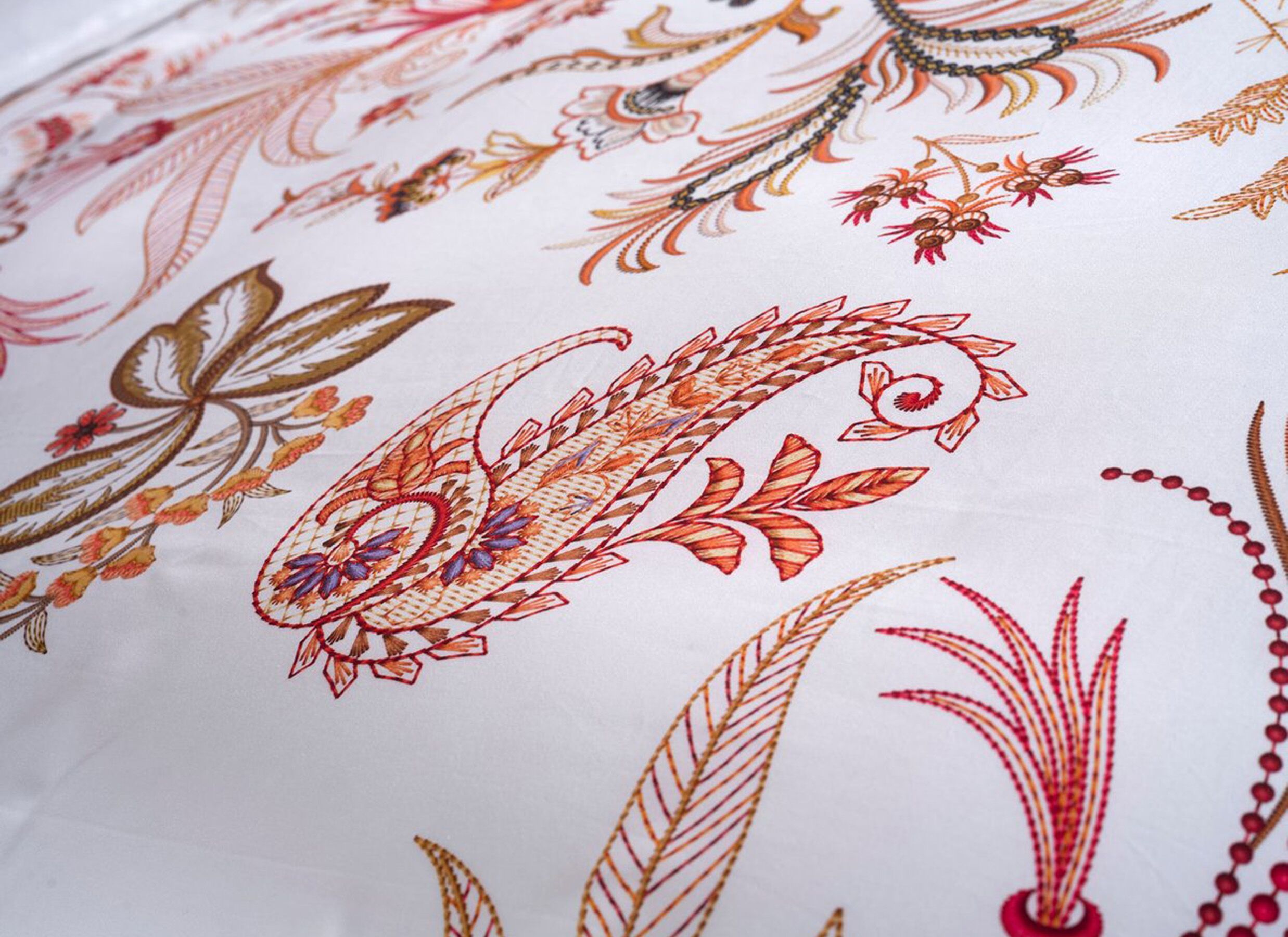 Detail - Housse de couette Heckettlane Ceyda 240x220cm - satin de coton - blanc