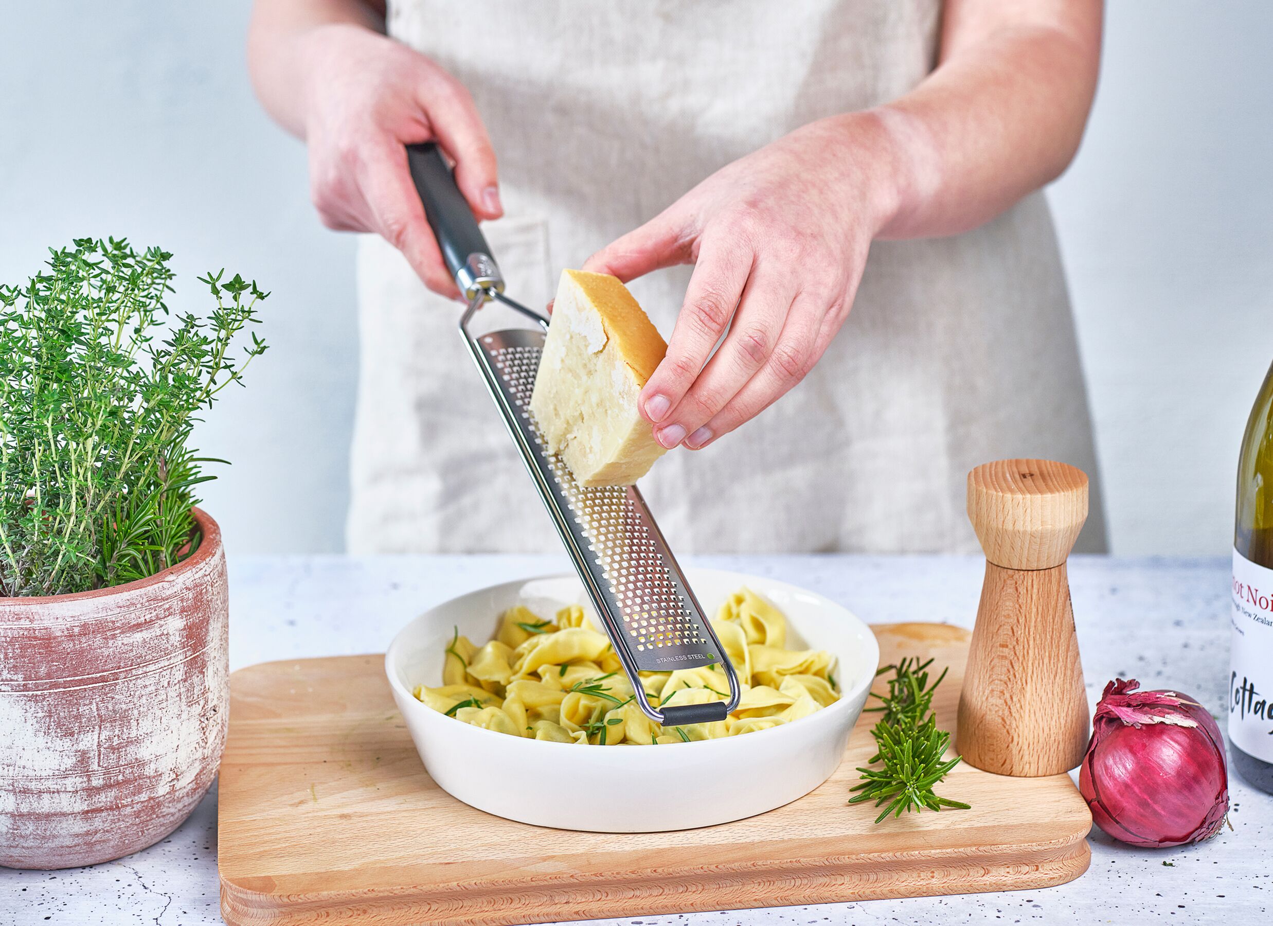 Sfeerfoto - Rasp Delish 37,9cm - RVS - zwart