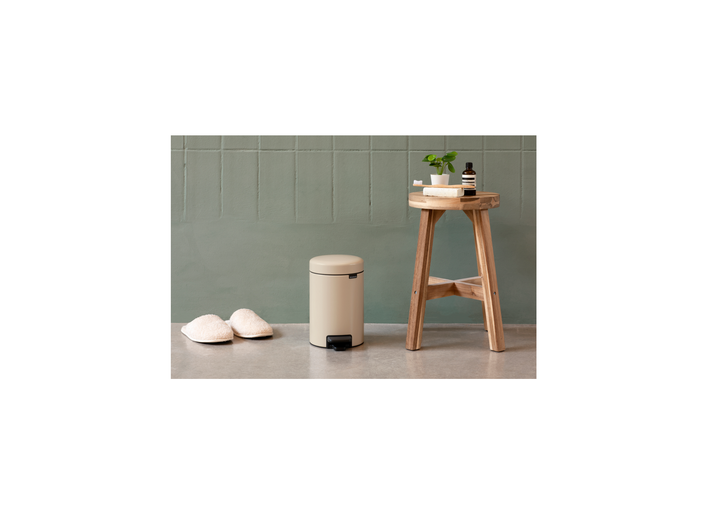 Foto ambiance - Poubelle à pédale NewIcon Brabanta 5L soft beige