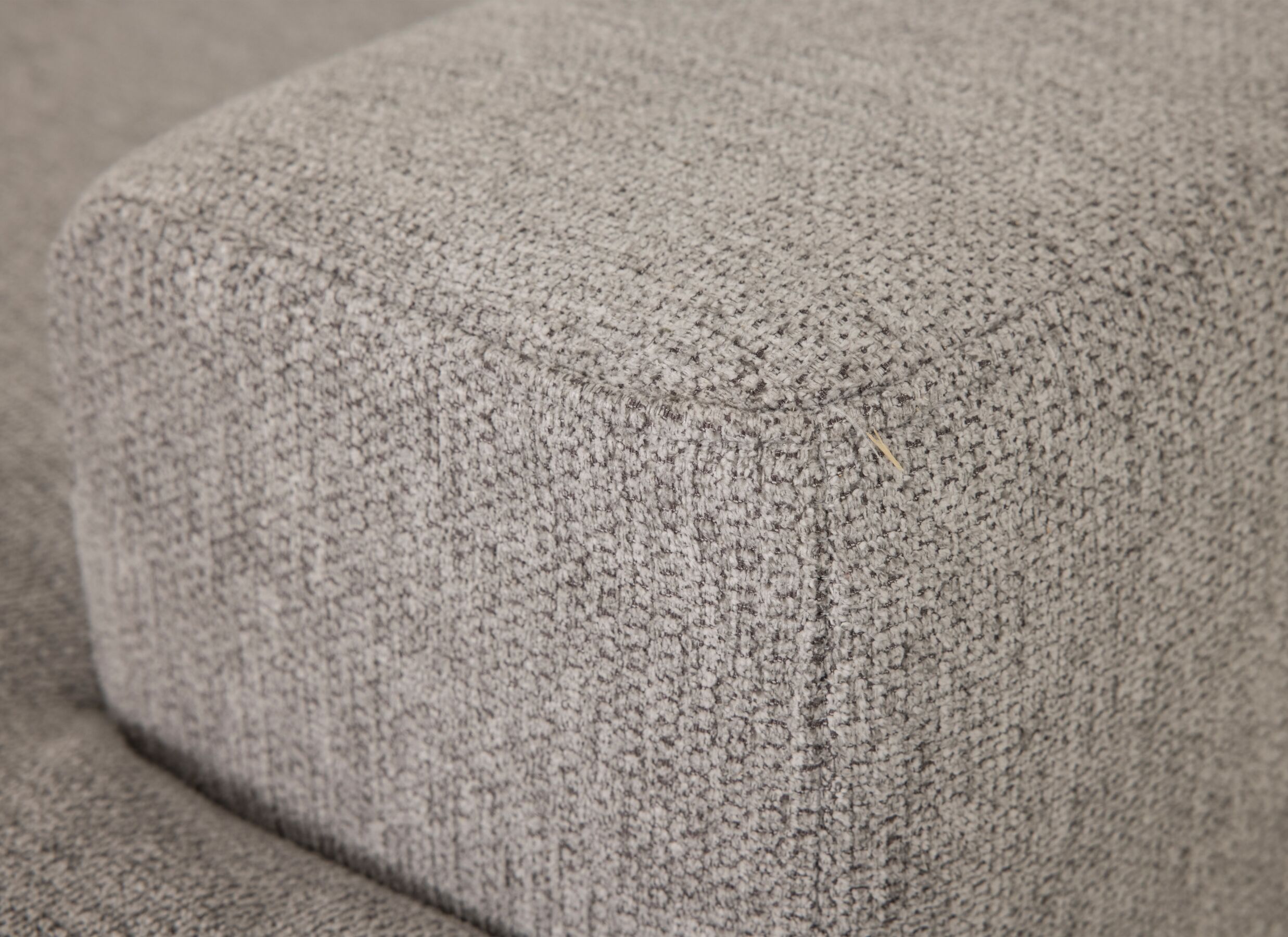 Detailfoto - Hoeksalon Ibero 374x283cm - stof - grijs met zitdiepteverstelling