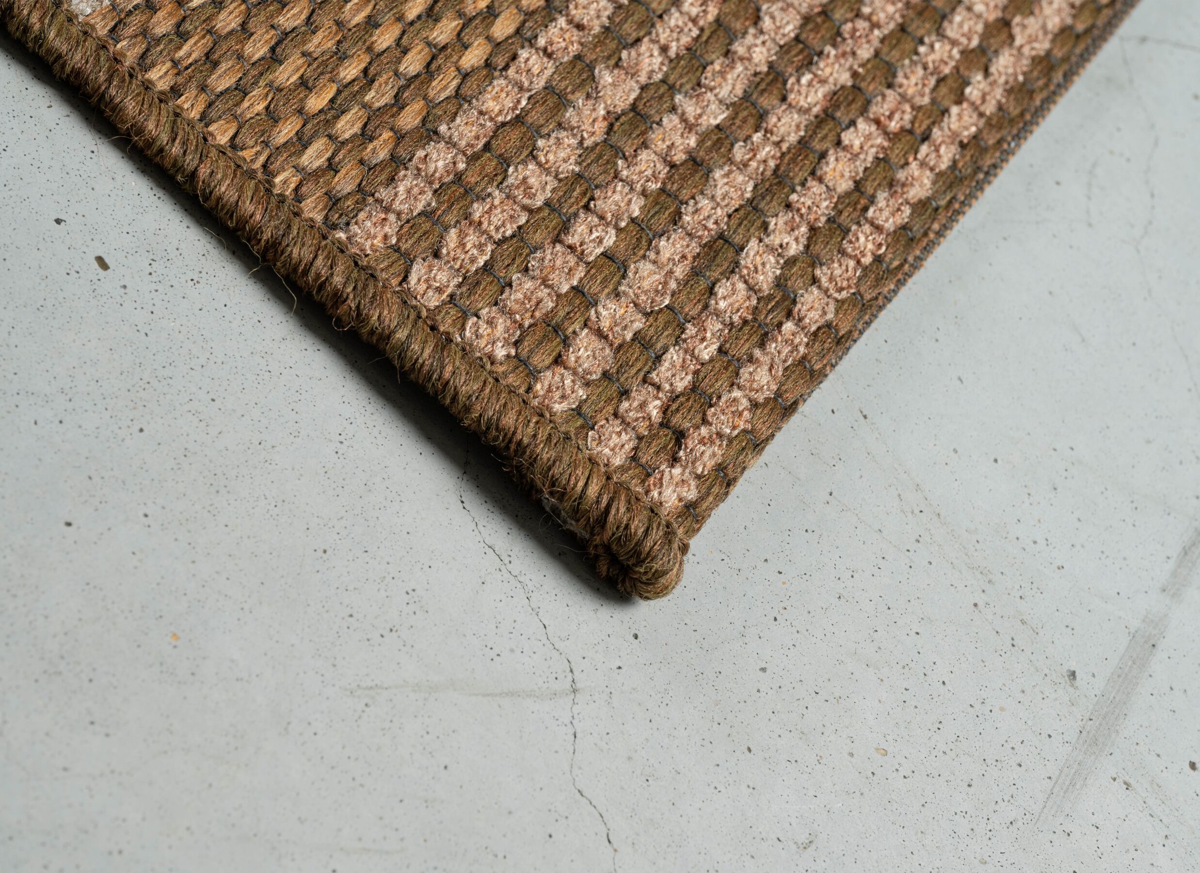 Detail - Tapis Makabi 200x290cm - polyester & polypropylène - marron