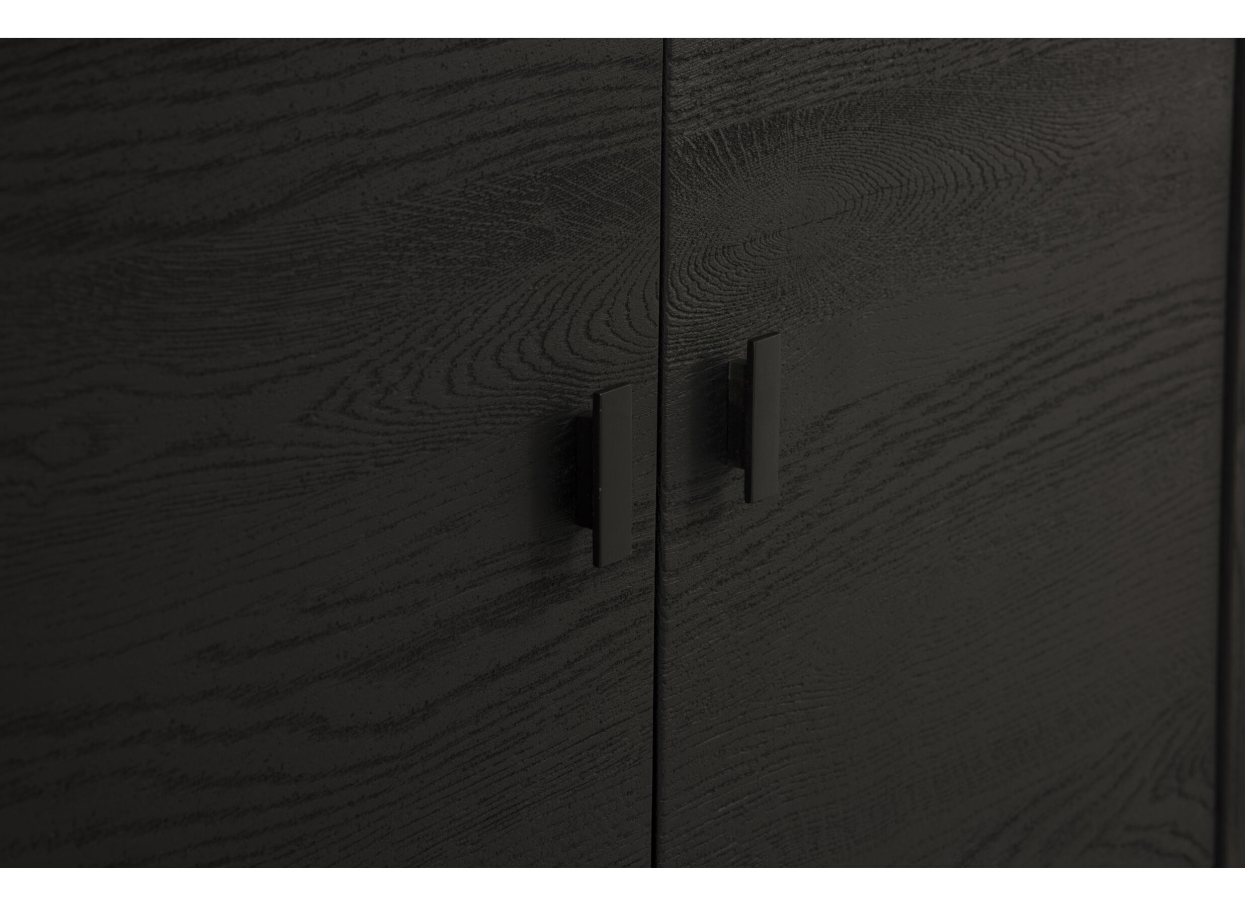 Detail - Vitrine Mauri 116,5cm - chêne massif - noir avec éclairage