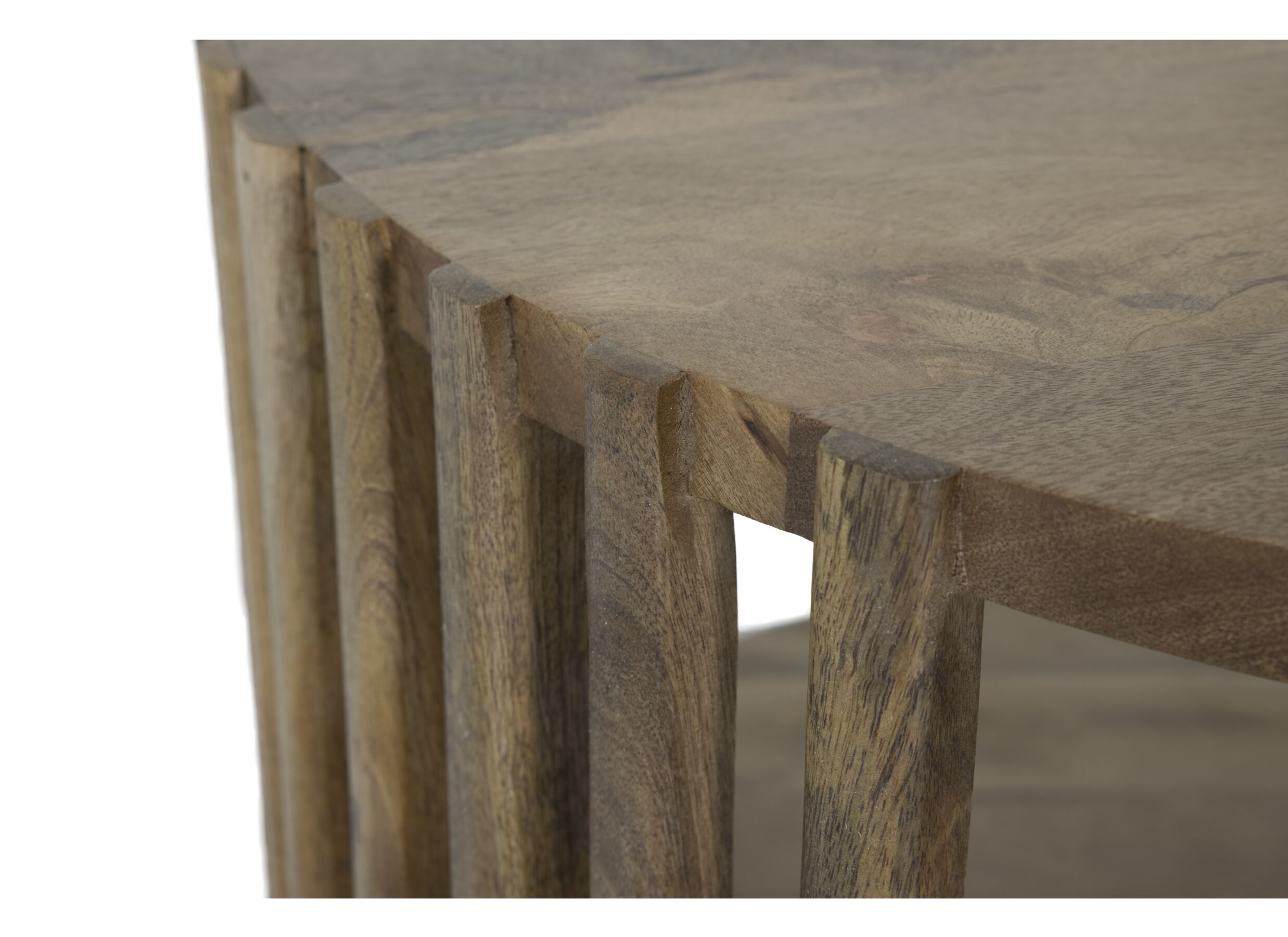 Table basse Solara bois massif ronde avec rangement