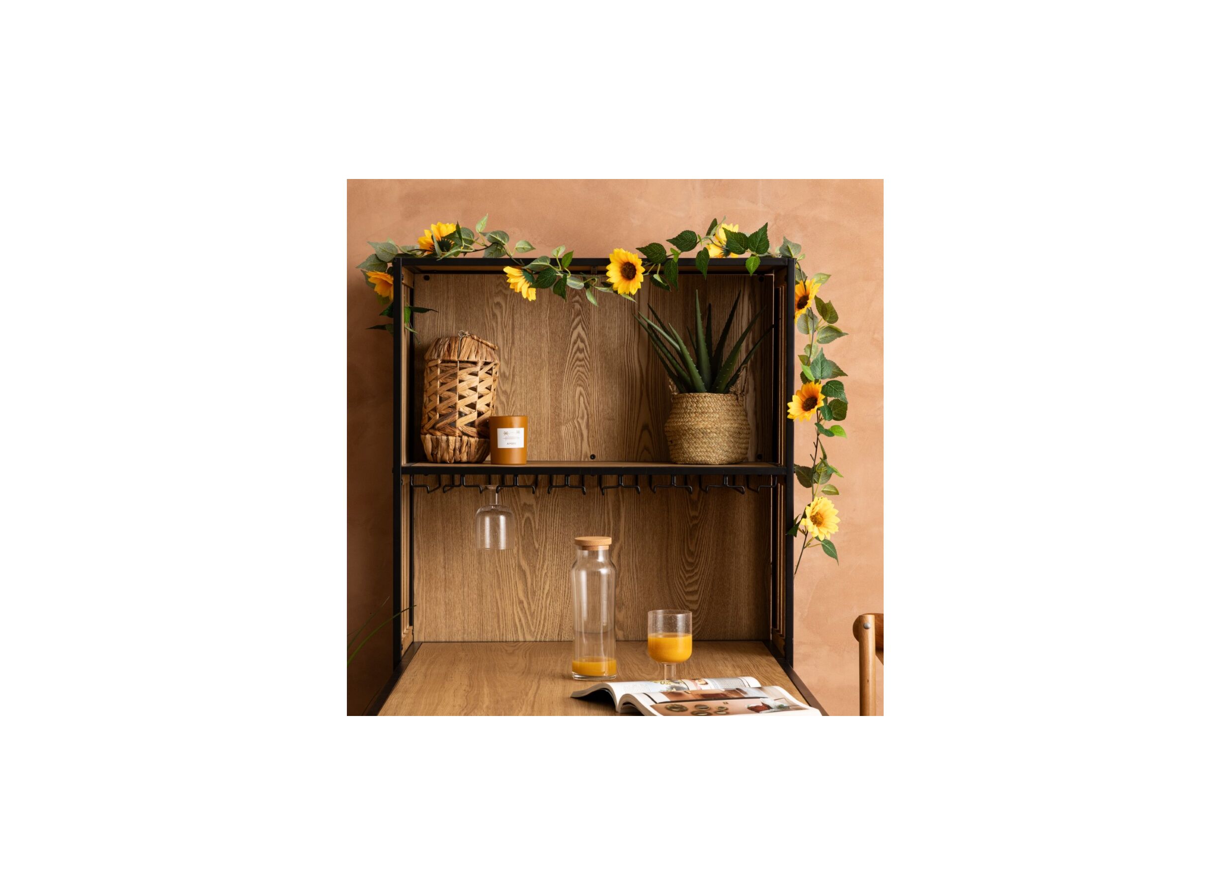 Foto ambiance - Fleur artificielle Naki Guirlande 230cm - plastique
