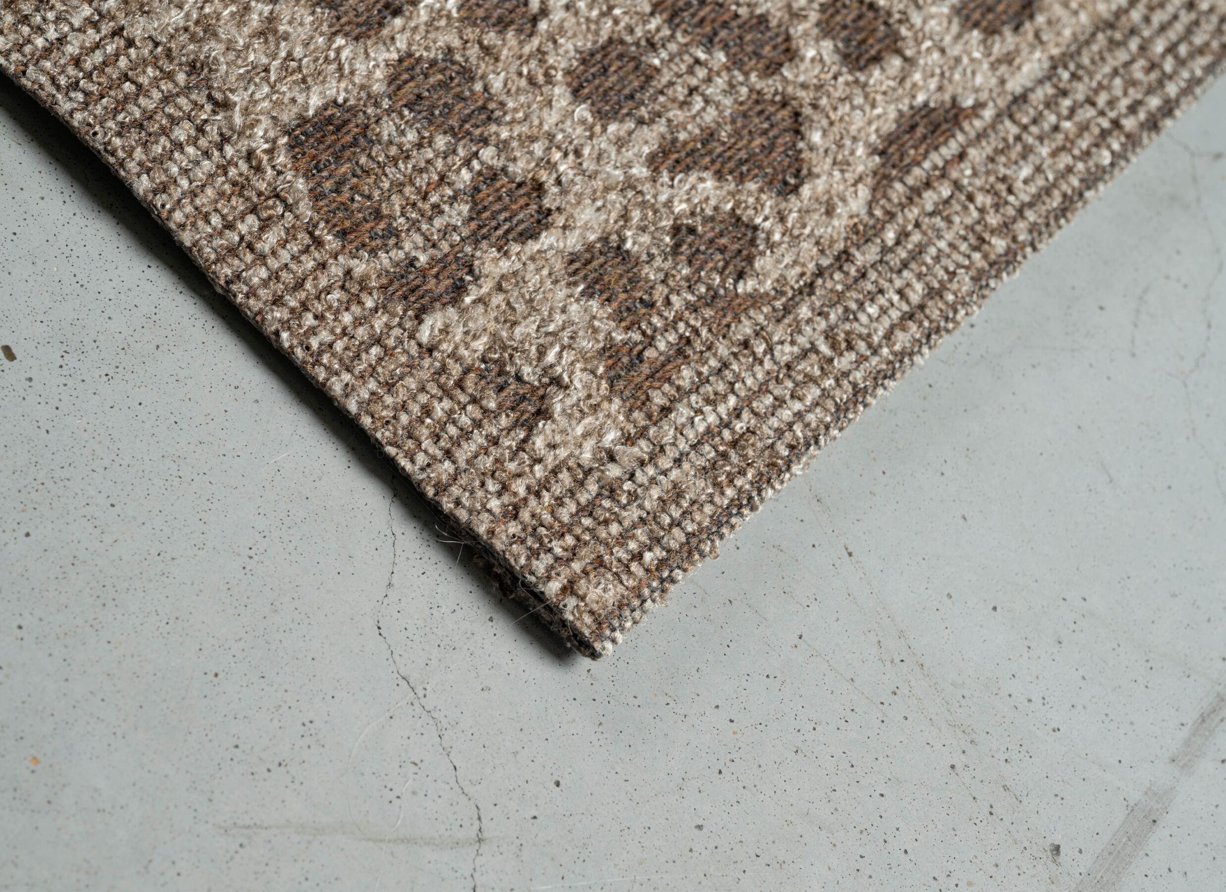 Detail - Tapis Katarina 280x380cm - polyester recyclé - beige & marron