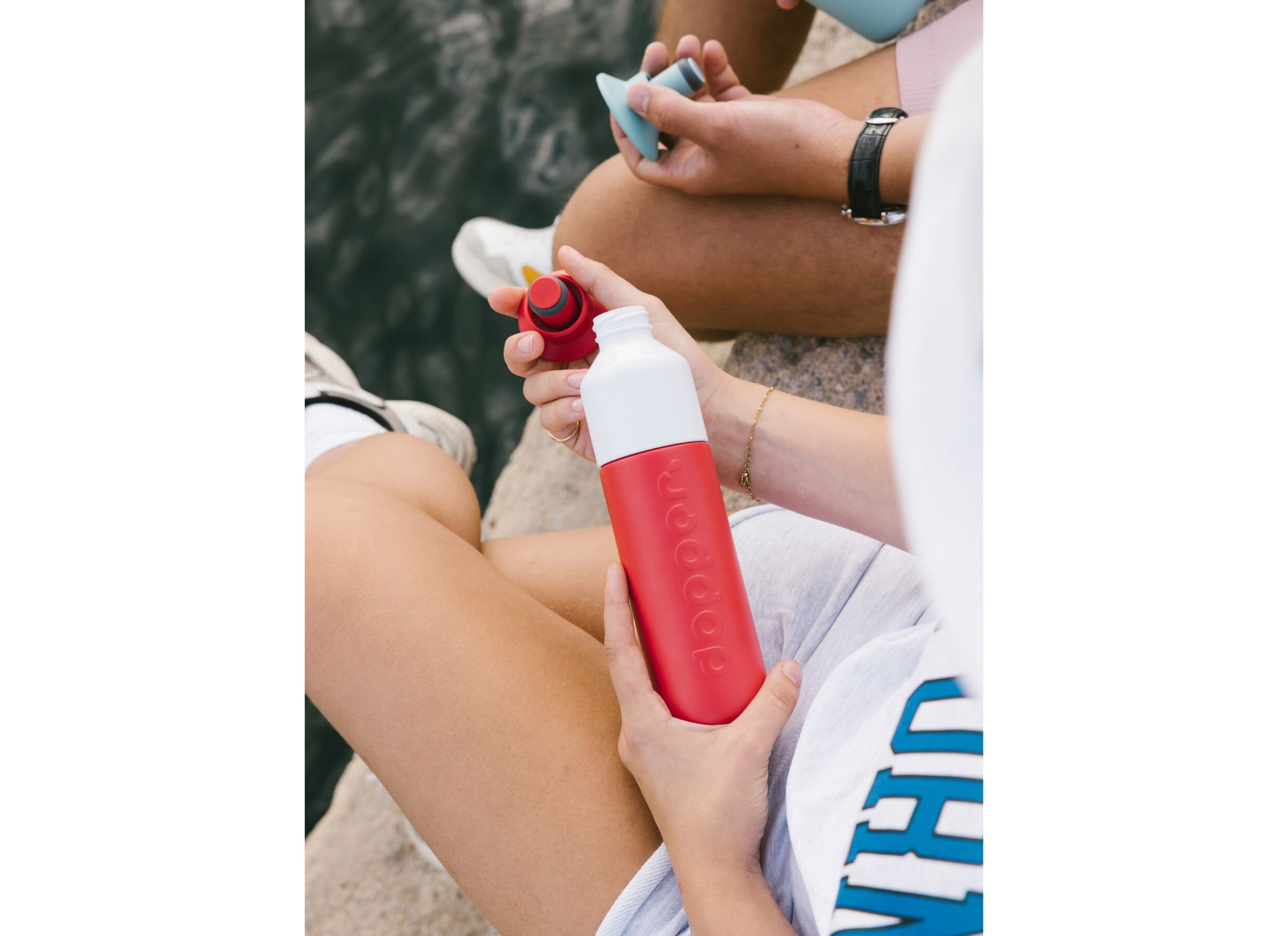 Foto ambiance - Bouteille isotherme Dopper 35 cl - Inox- Rouge