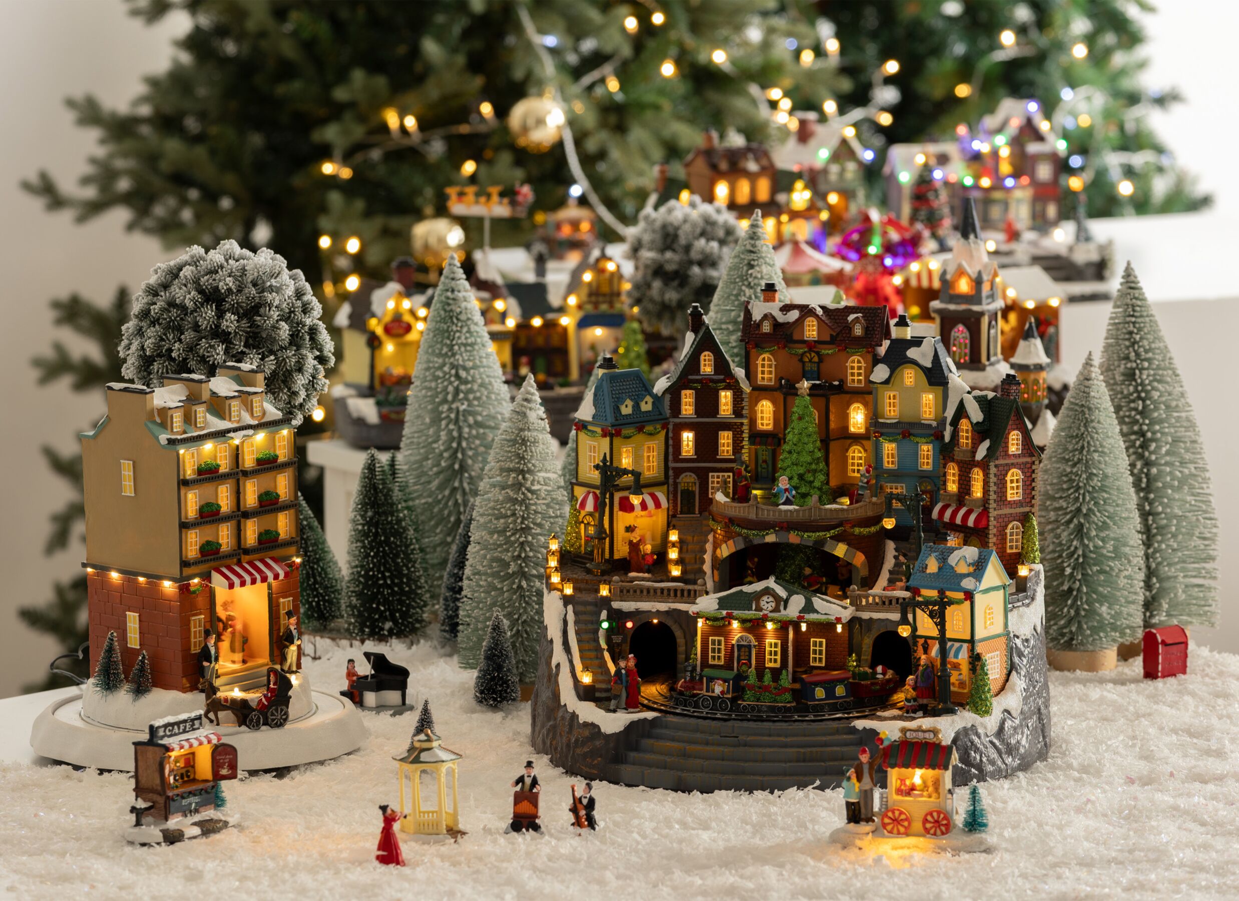 Foto ambiance - Décoration de Noël Village LED H37,5cm - polystone - multicolor