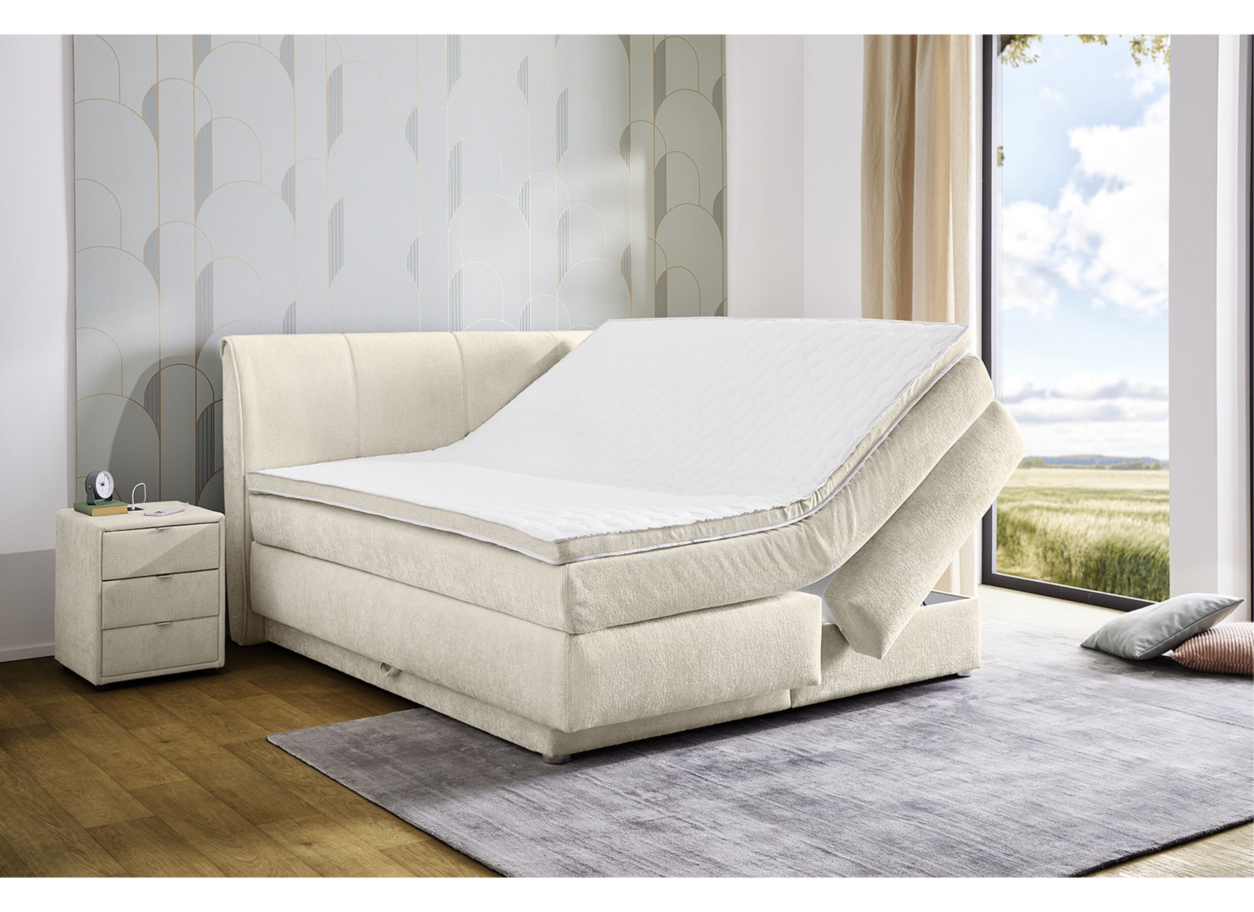 Sfeerfoto - Boxspring Caren Max 180x200cm - stof - ecru met opbergruimte
