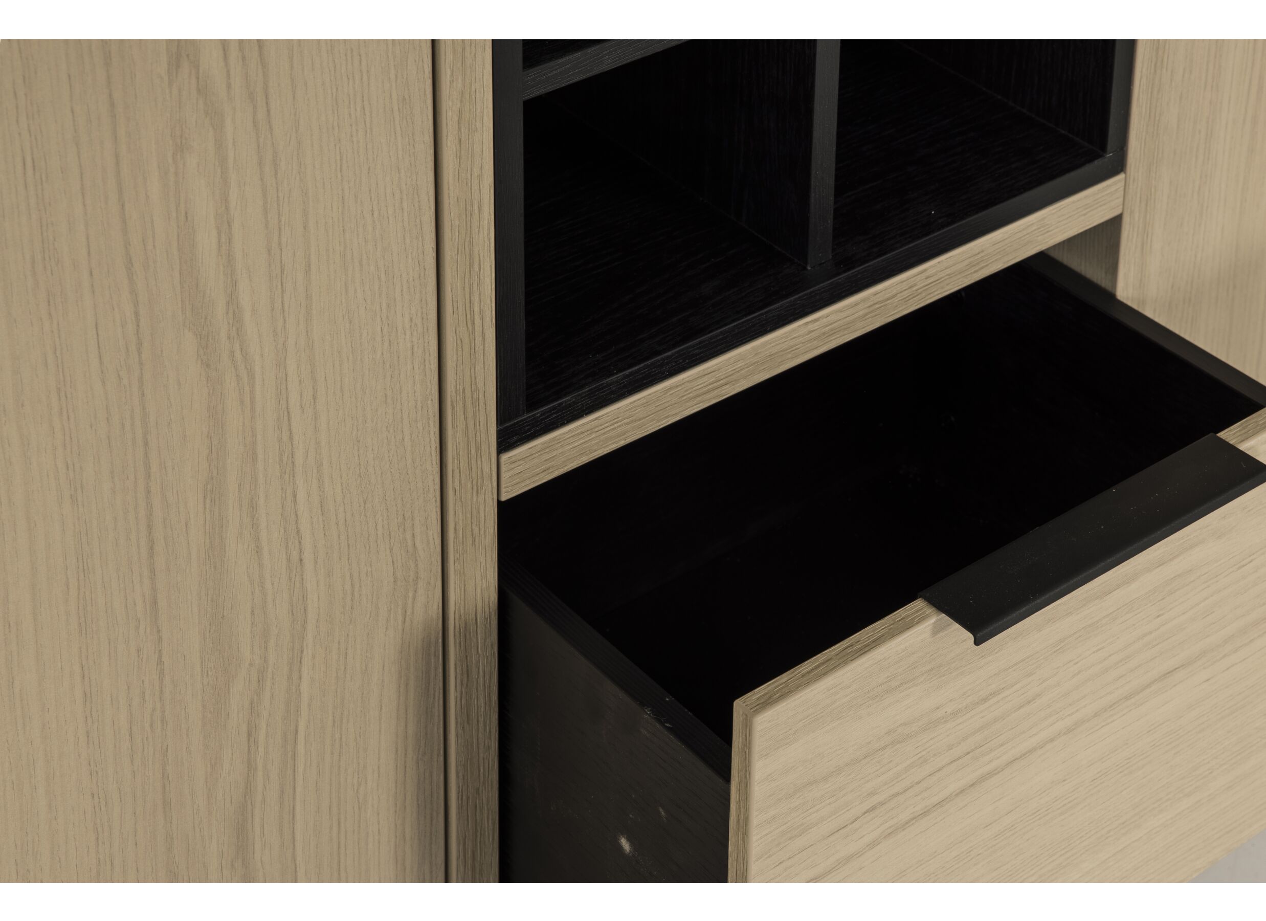 Detail - Buffet Veneto 235cm