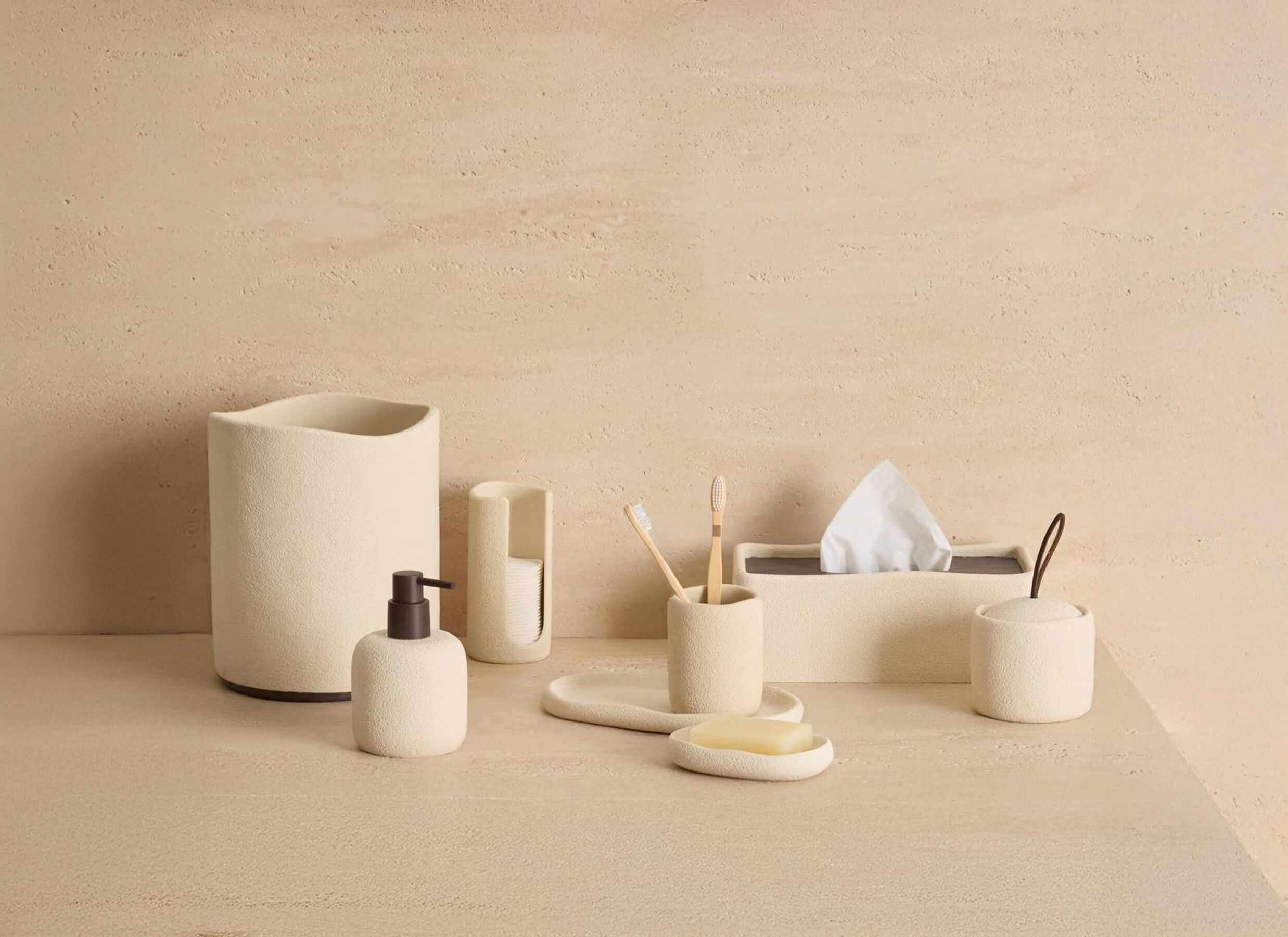 Sfeerfoto - Tissuebox Oleya 25,5x14,5x9,7cm - polyresine - beige