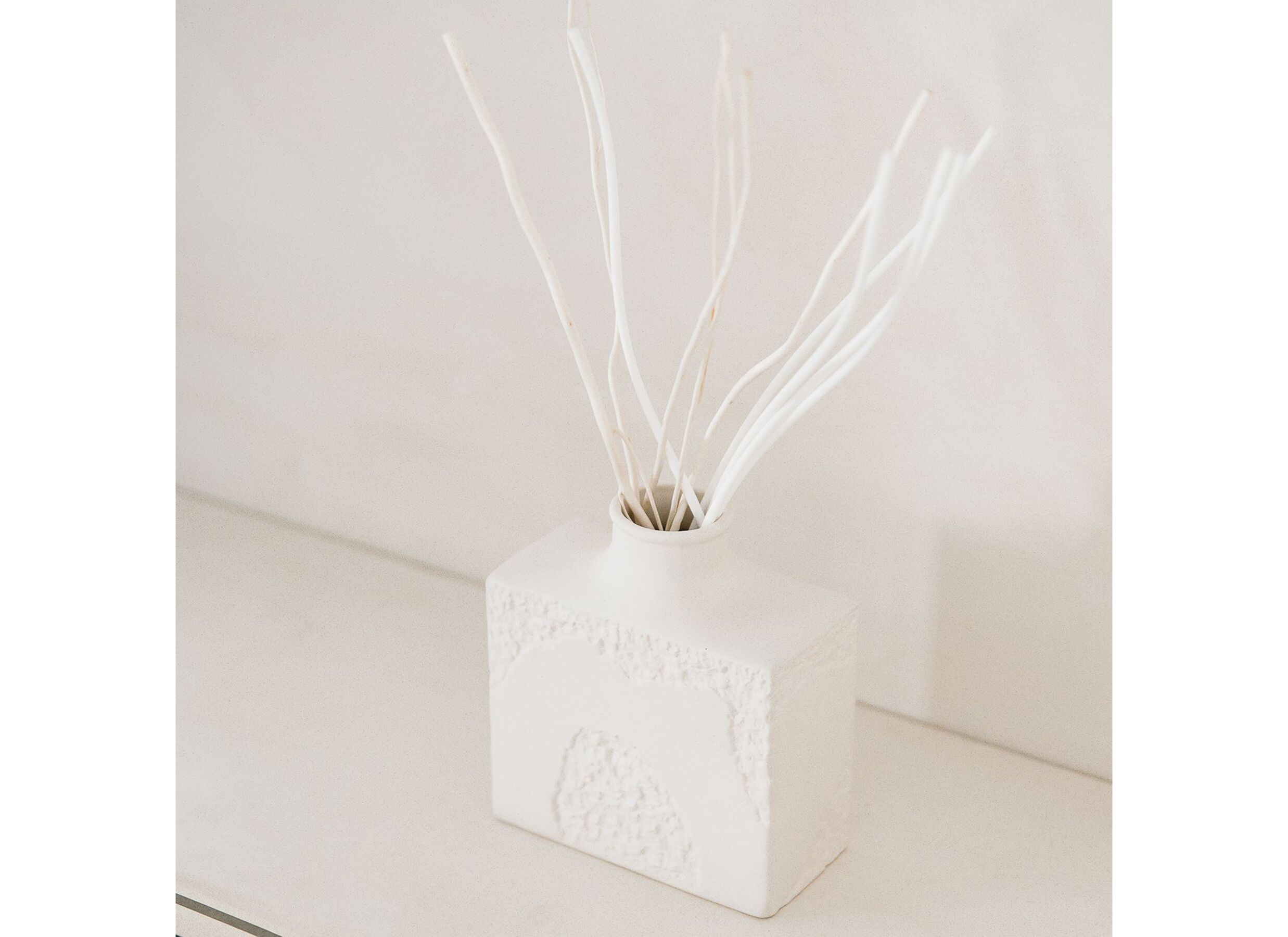 Foto ambiance - Bâtonnets parfumés Marn 500ml - céramique - lotus blanc