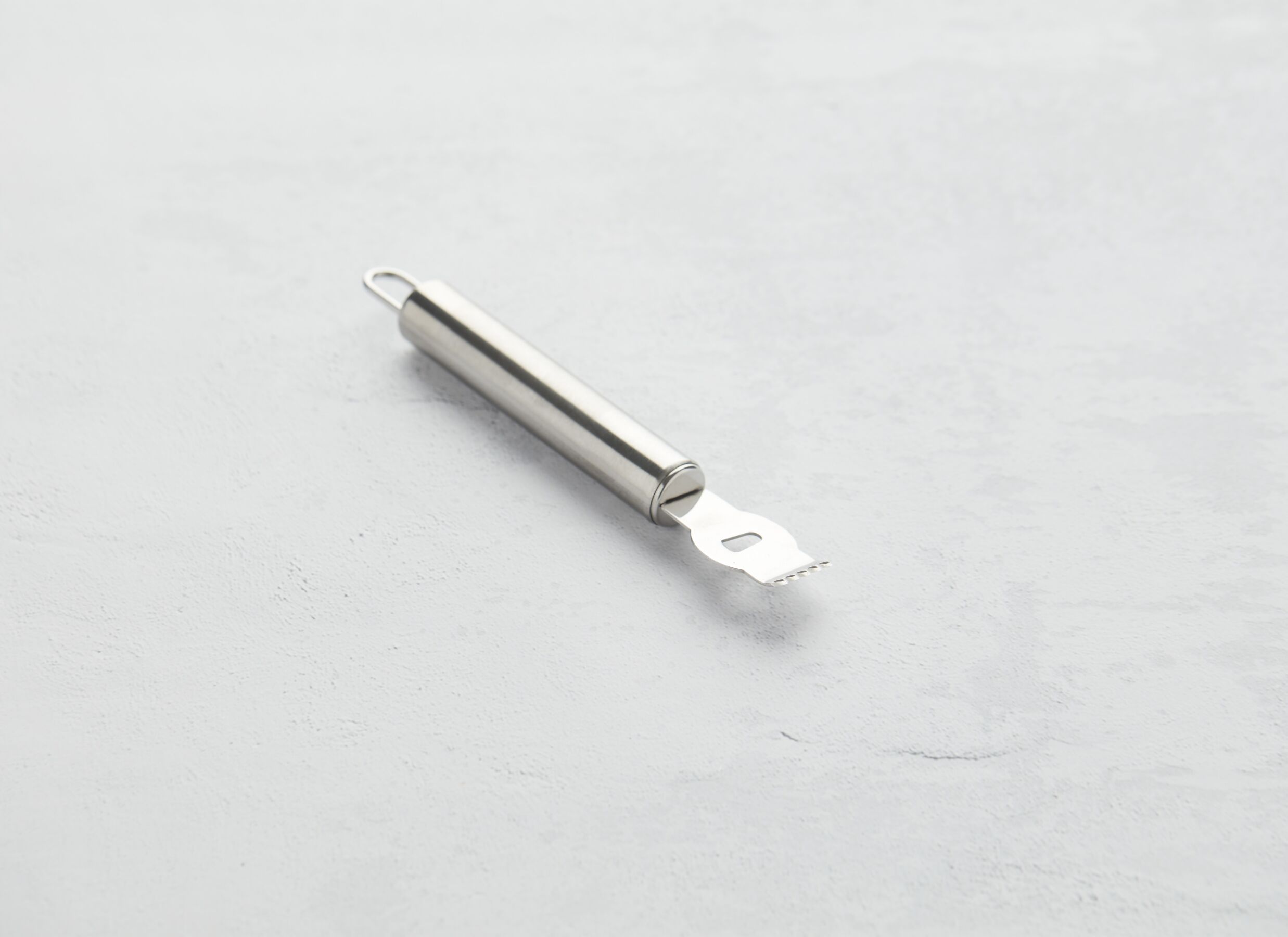 Foto ambiance - Râpe et zesteur à citron 16,4cm - inox - argent