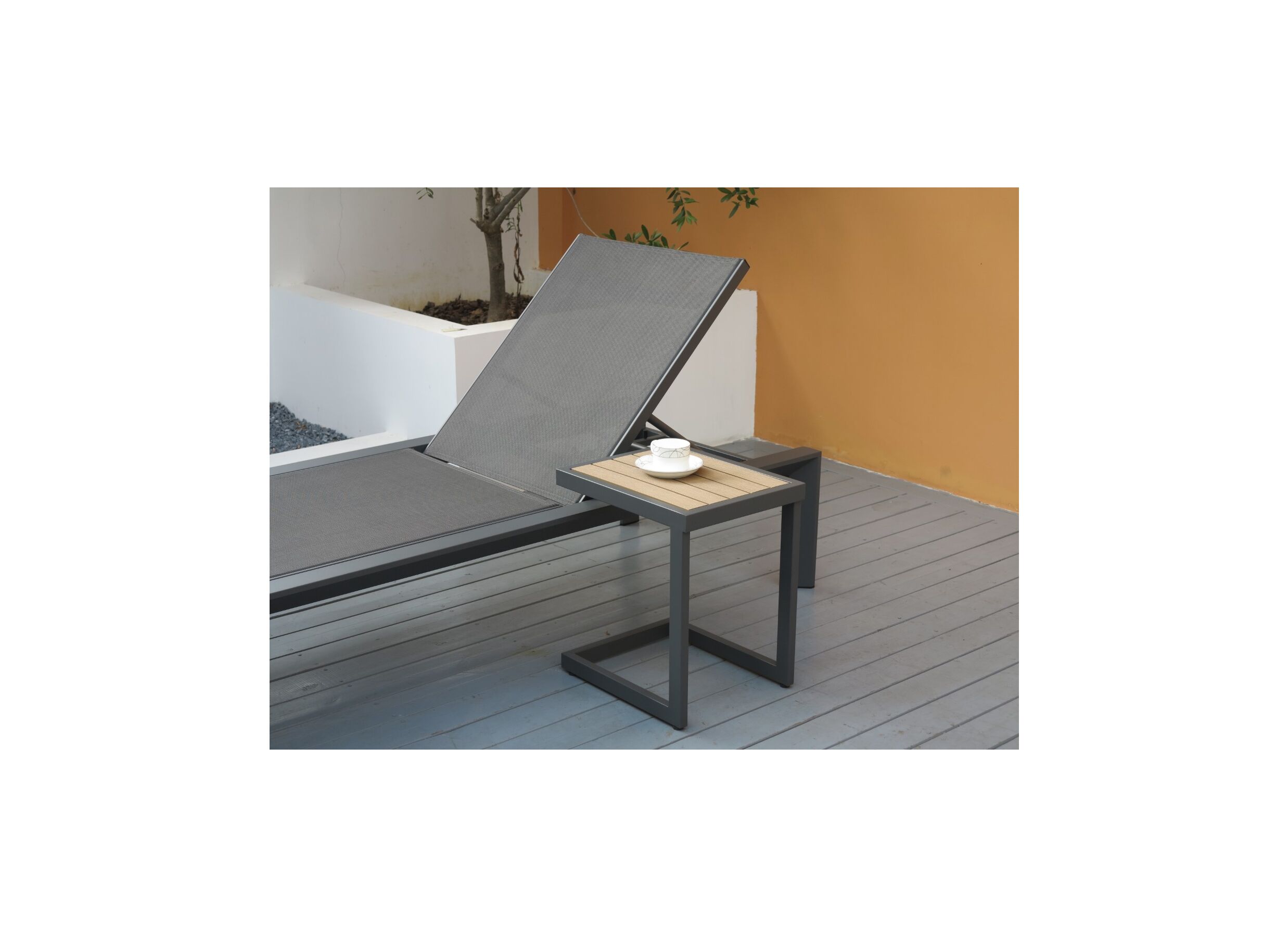Photo ensemble - Table d'appoint Nirvana 40x32x45cm - aluminium/polywood - anthracite
