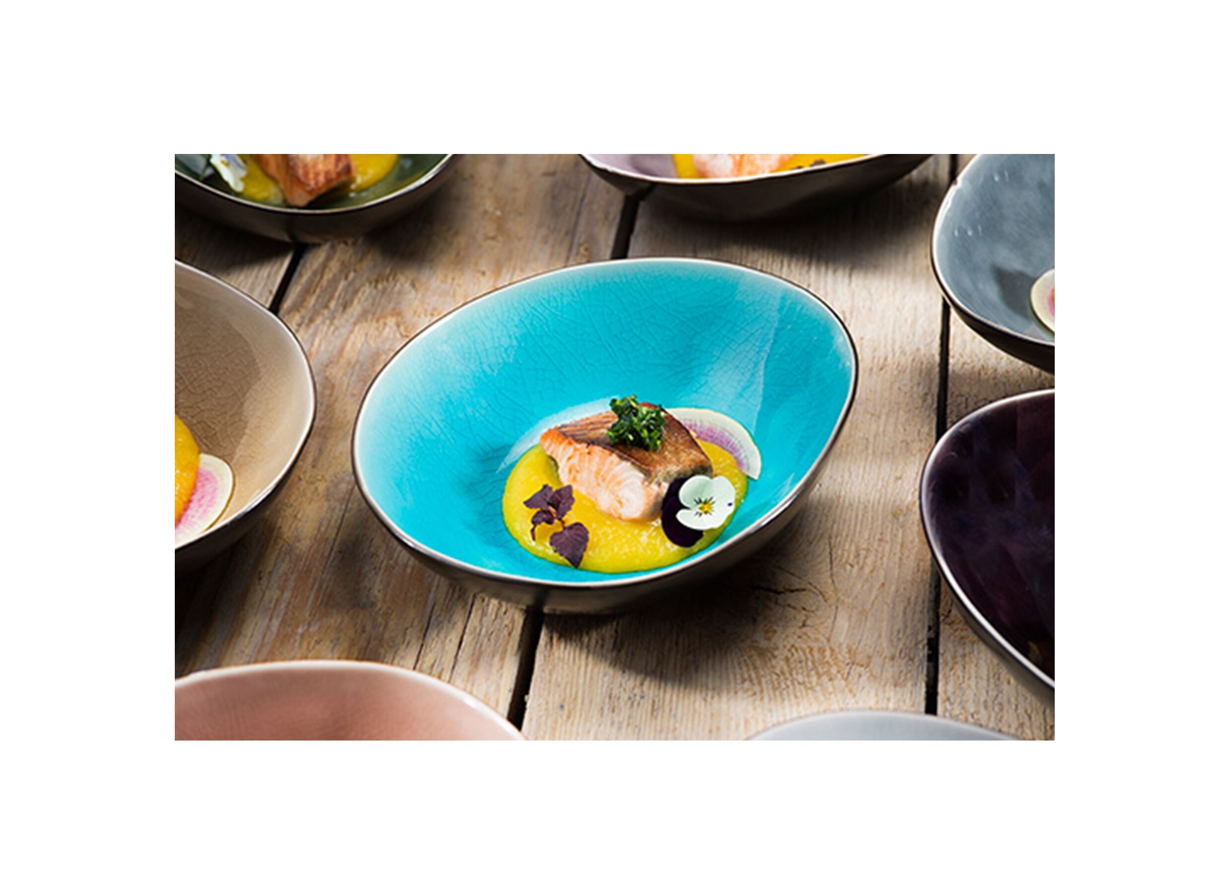 Sfeerfoto - Schaal Streetfood festival 10,5x8cm keramiek multicolor