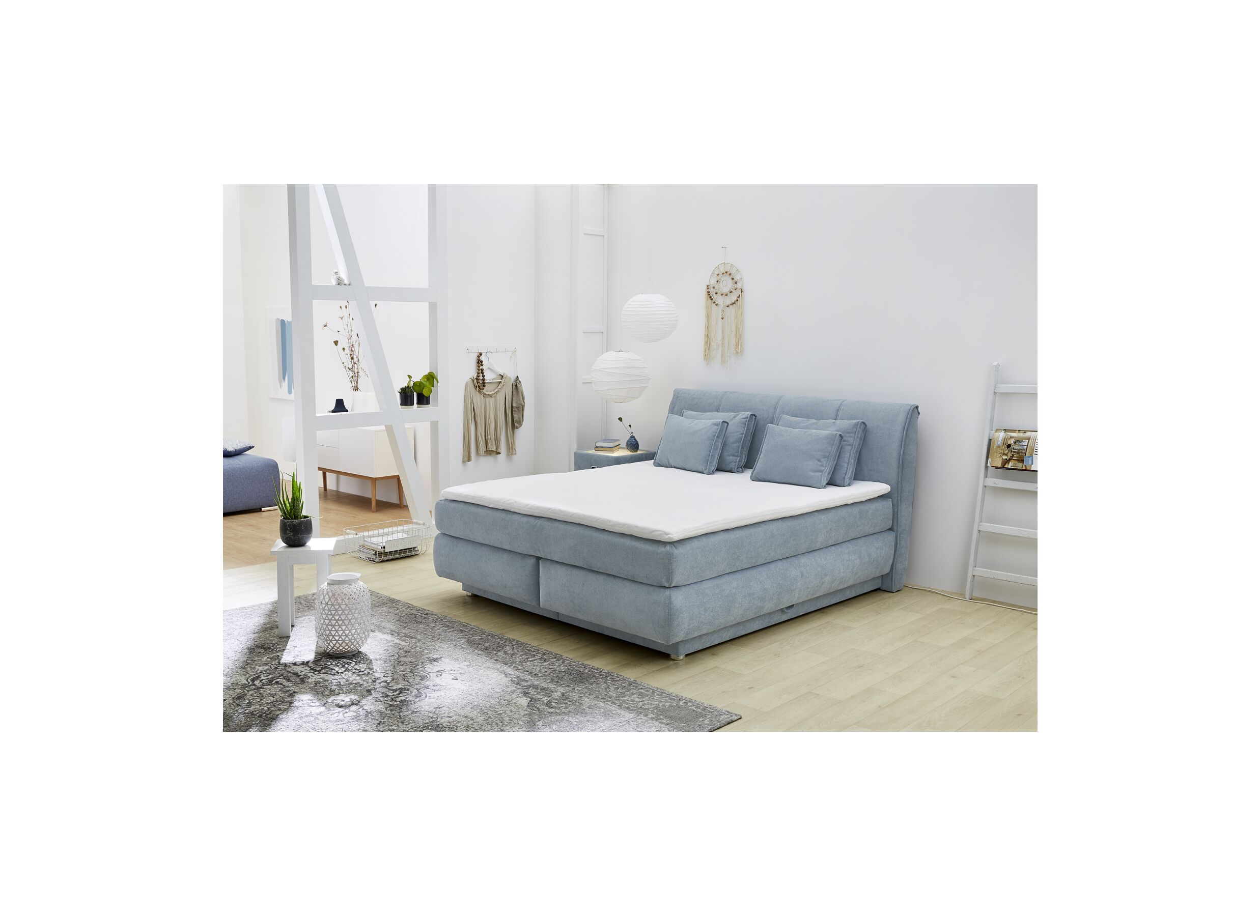 Foto ambiance - Boxspring Carla Mix 180x200cm avec rangement tissu bleu clair micro