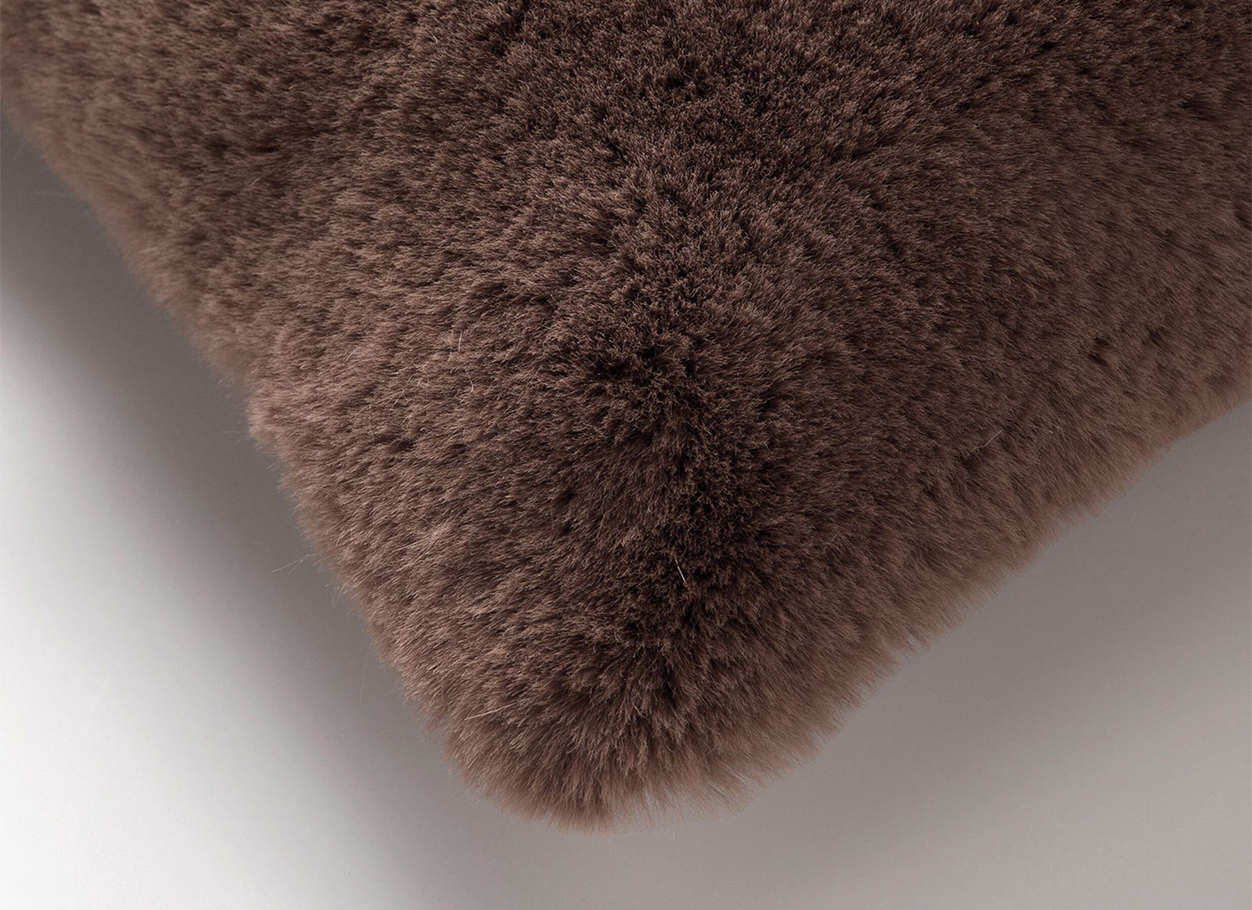 Detail - Coussin Zaya 45x45cm - polyester - chocolat martini