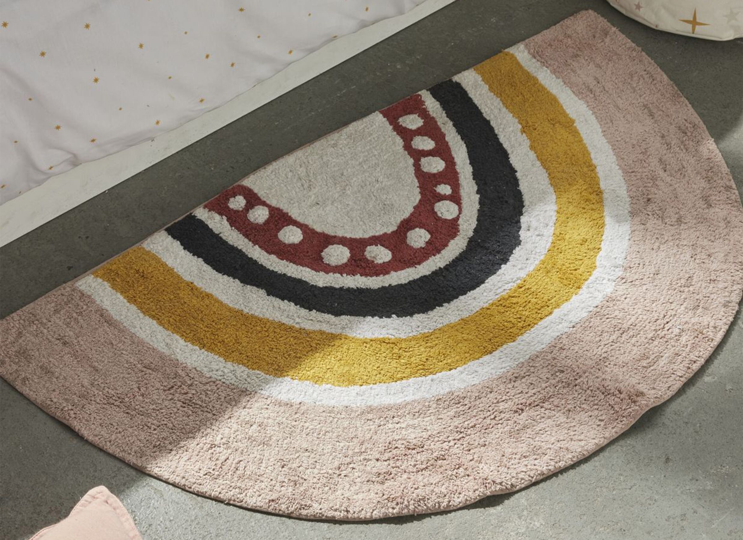 Foto ambiance - Tapis enfant Arc-en-ciel 100x58cm - coton - multicolore