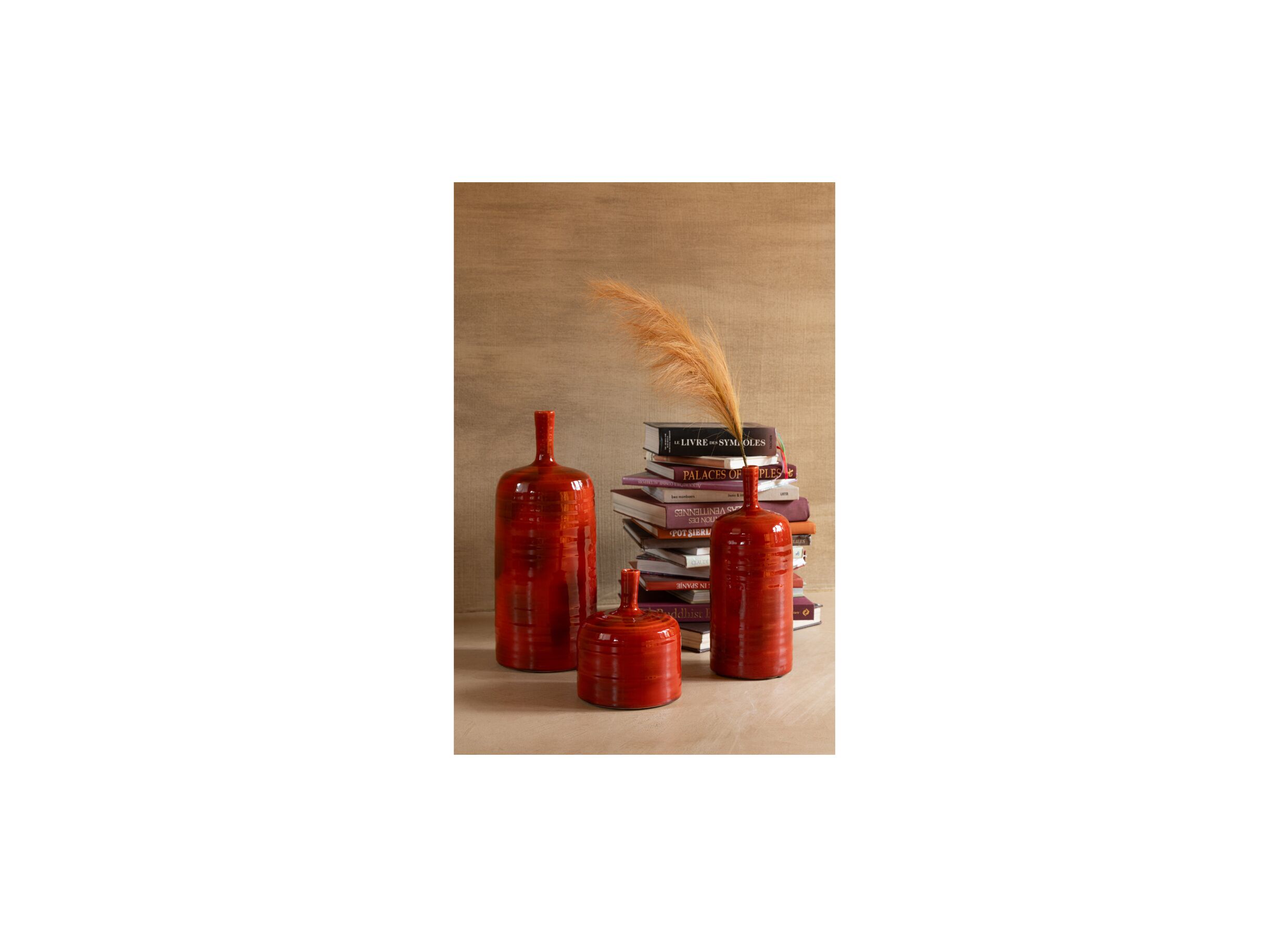 Setfoto - Vaas Akane Fles H49,5cm - keramiek - rood