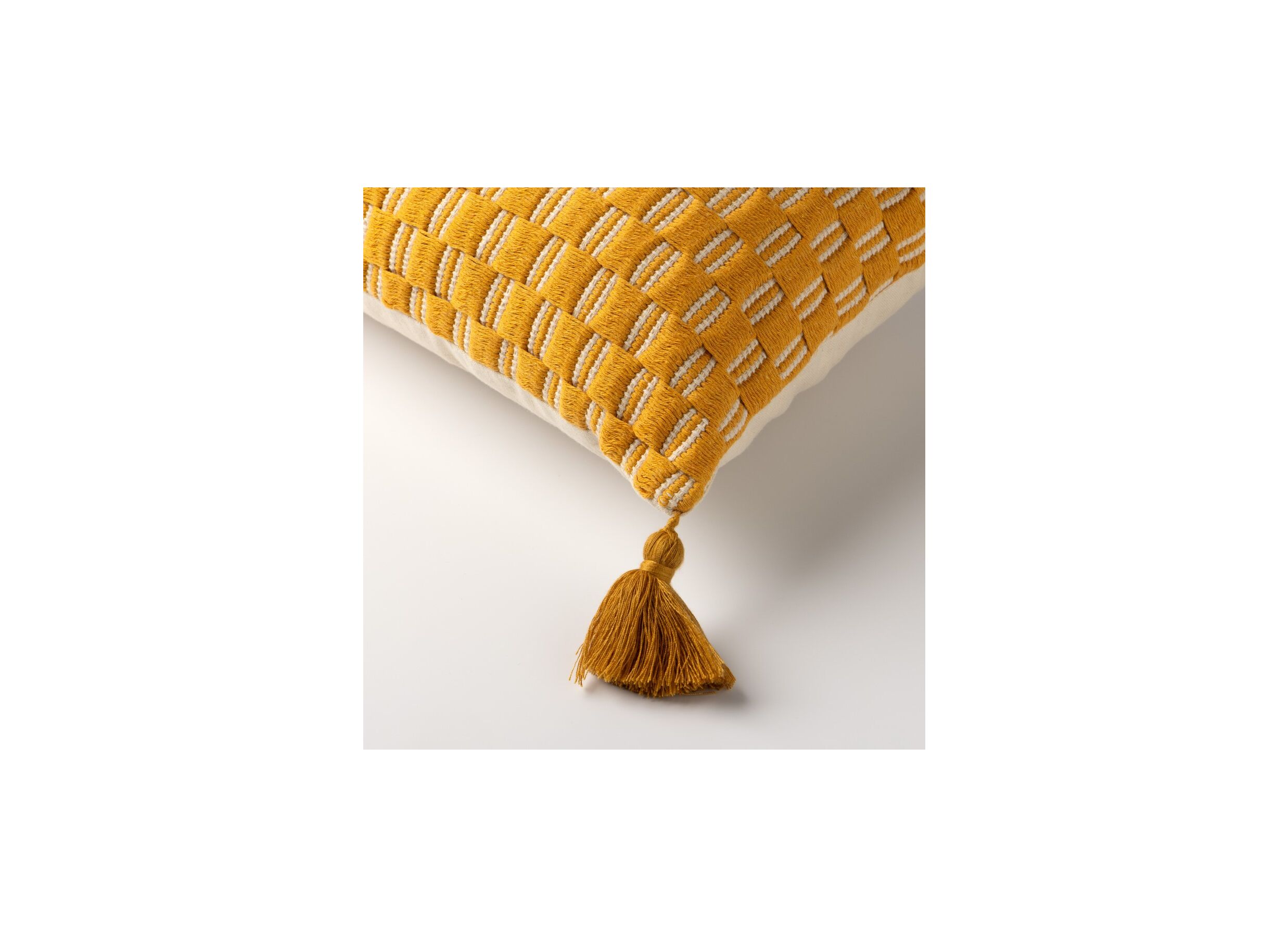 Detail - Coussin Daimy 30x50cm - tissu - rattan