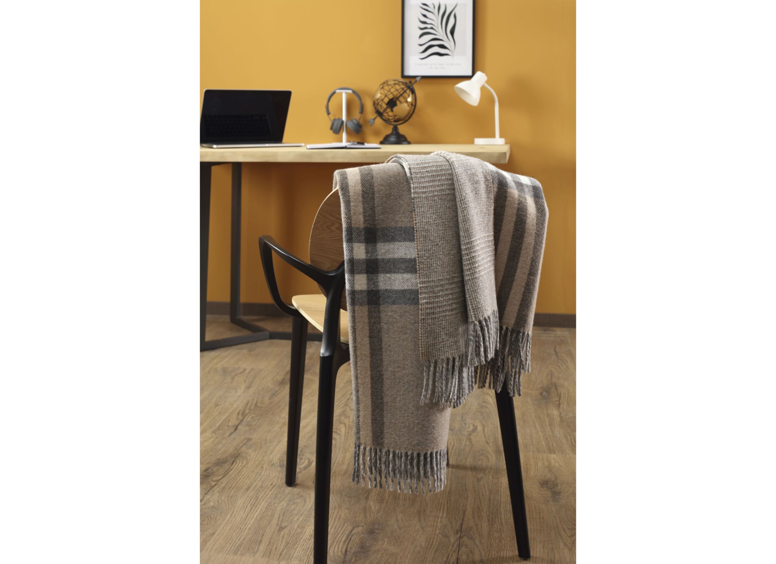 Sfeerfoto - Plaid Twin Check 150x200cm - wol & kasjmier - bruin