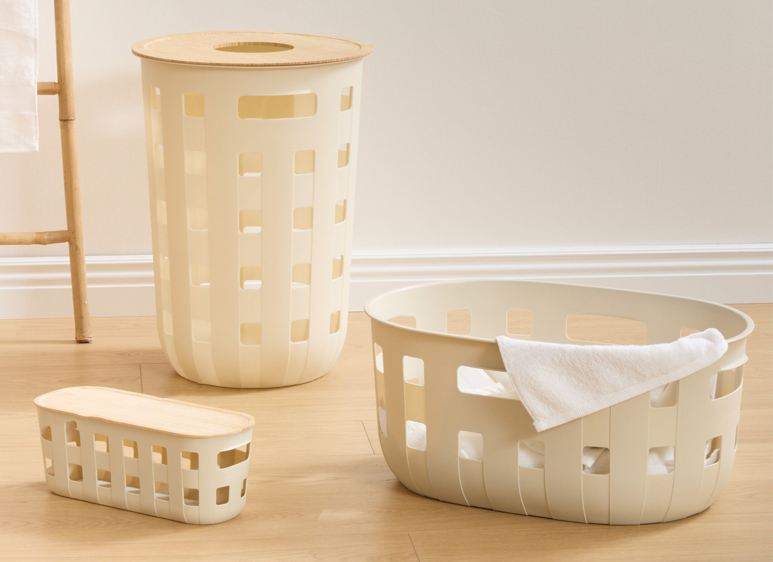 Foto ambiance - Panier à linge Harmony 62x43x28cm - plastique - ecru