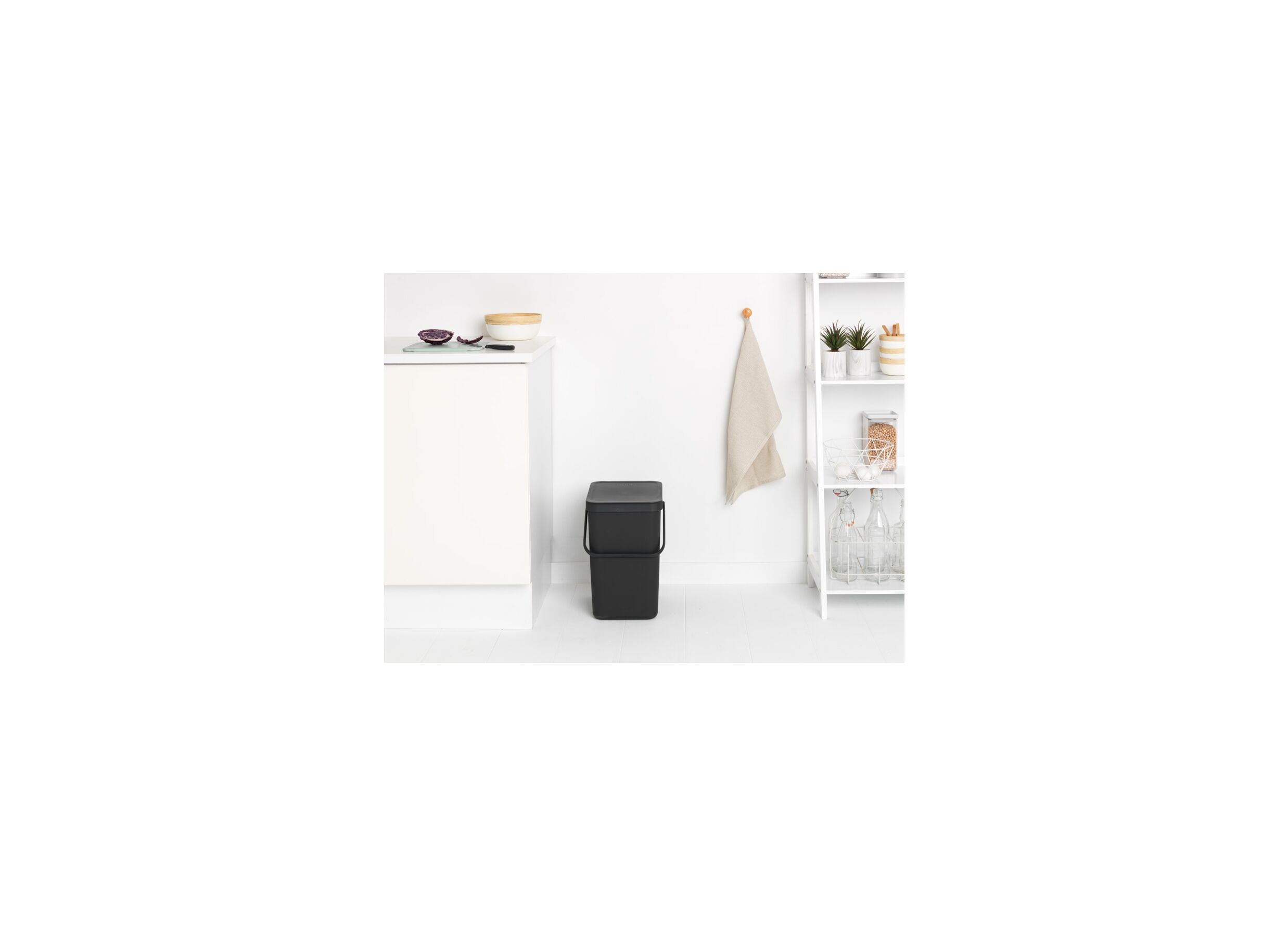 Sfeerfoto - Vuilbak Sort & Go Brabantia 25L grijs