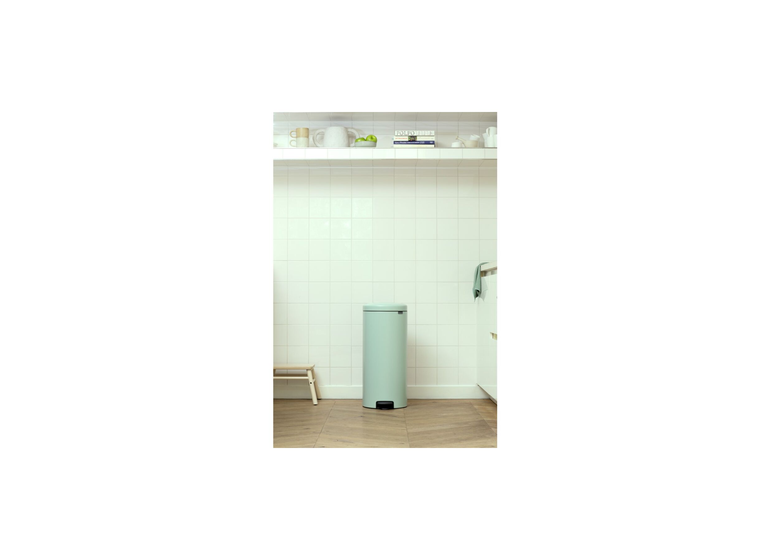 Foto ambiance - Poubelle à pédale Newicon Brabantia 30L jade green