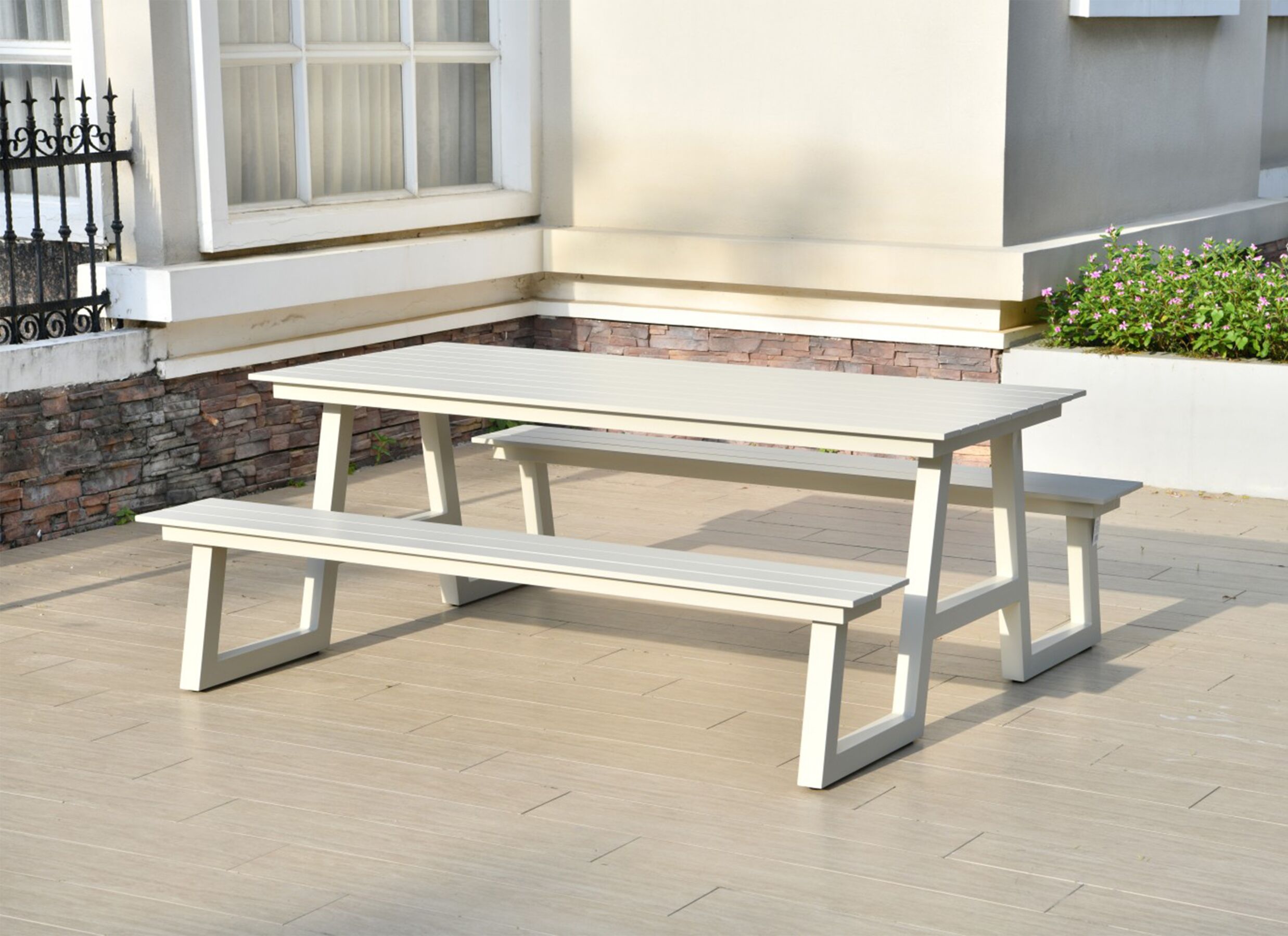 Foto ambiance - Table pique-nique Santorini 200x173cm - aluminium - greige