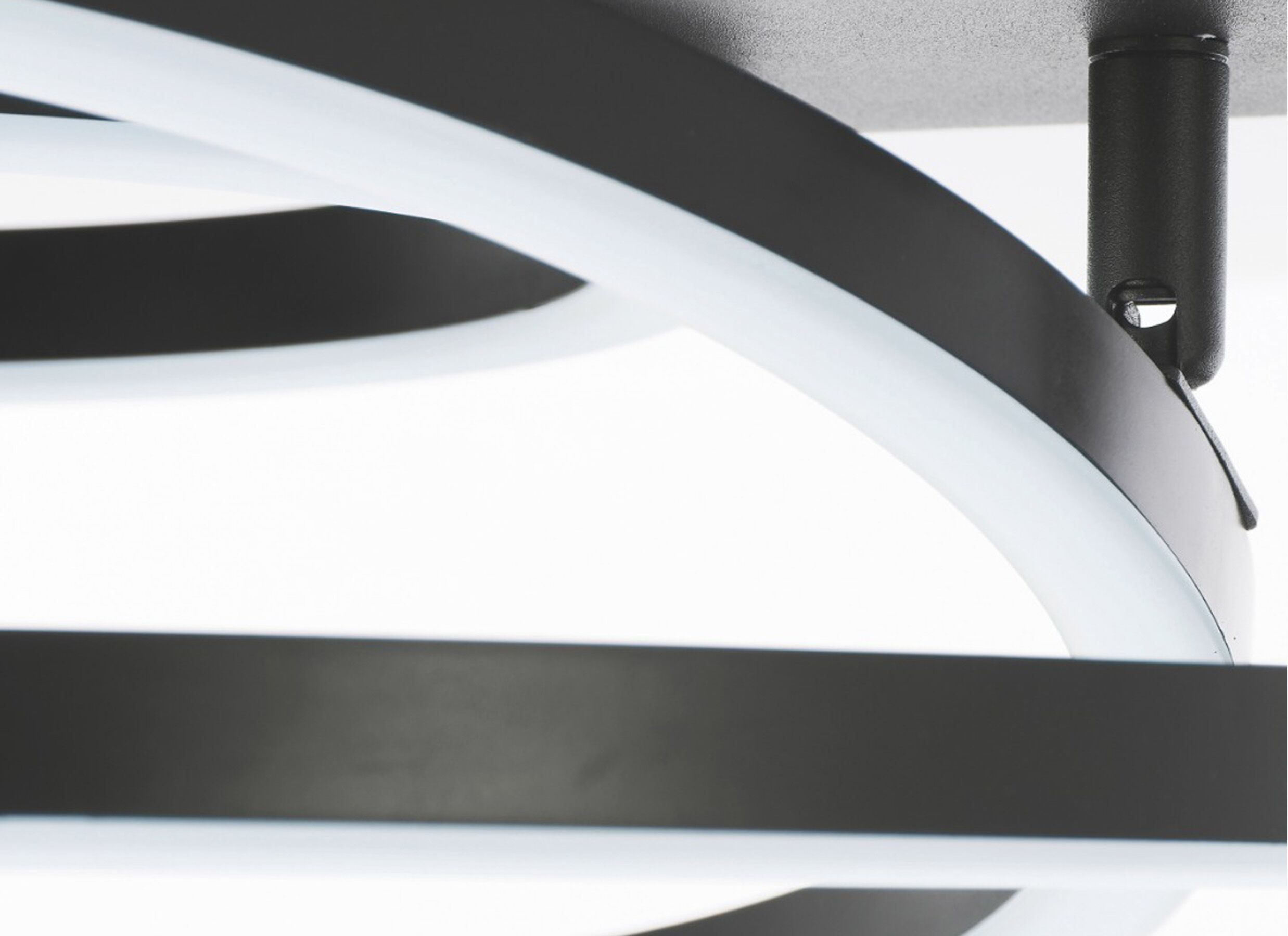 Detailfoto - Plafondlamp Pedley 37x38cm - kunststof & aluminium - zwart