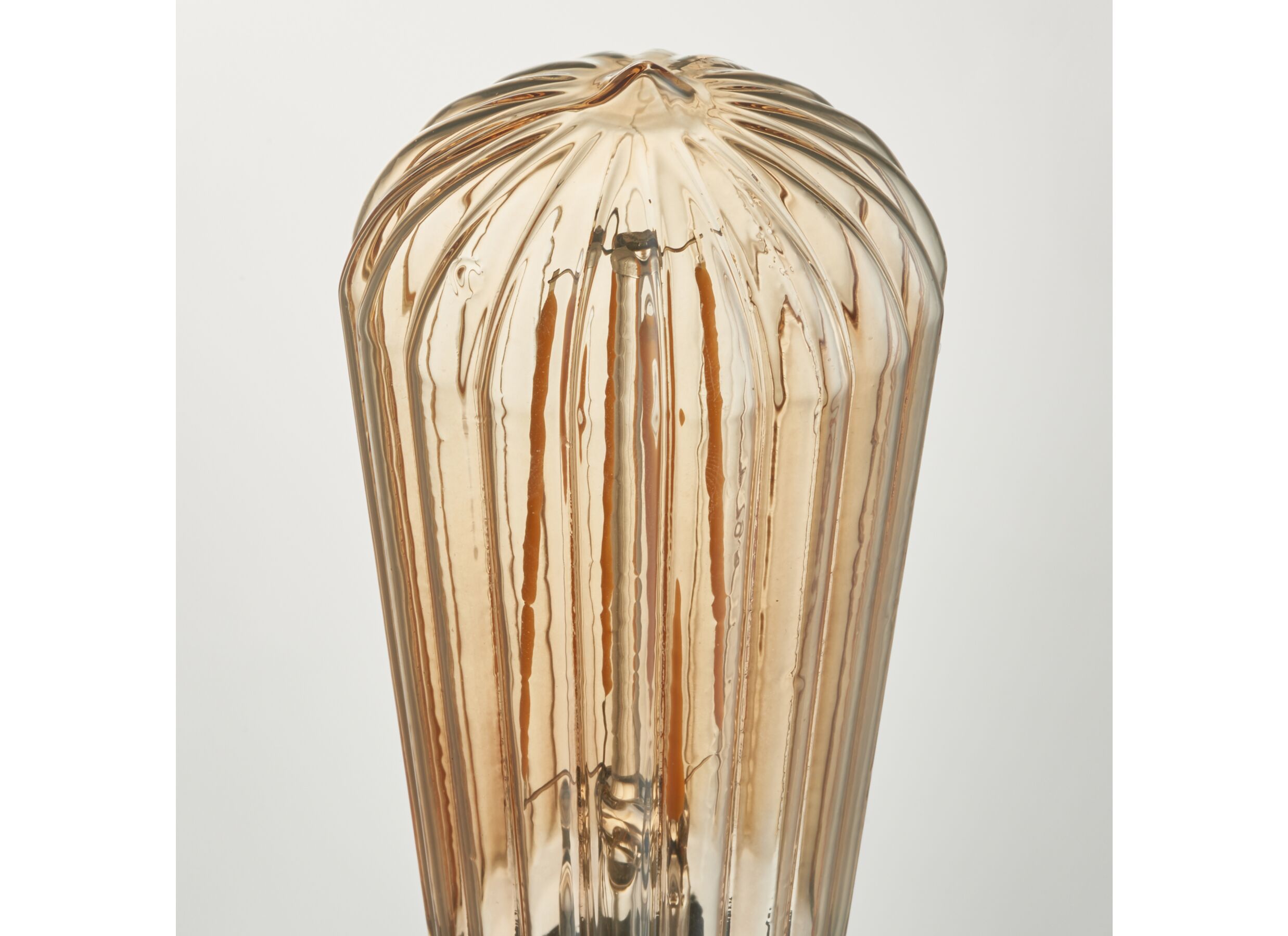 Detail - Ampoule LED Filament 4W E27