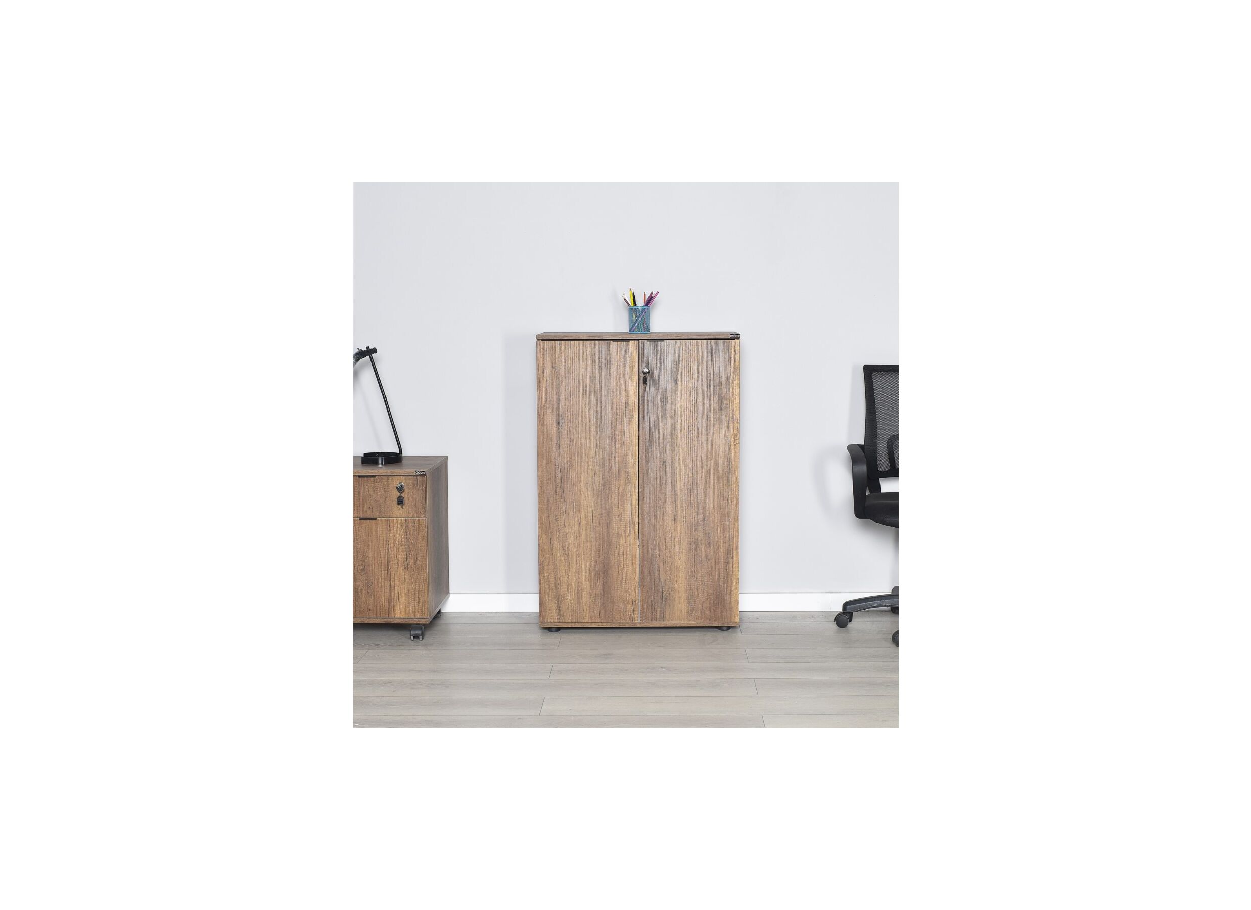 Foto ambiance - Commode Meradi 72x34x109cm - melamine - oslo walnut
