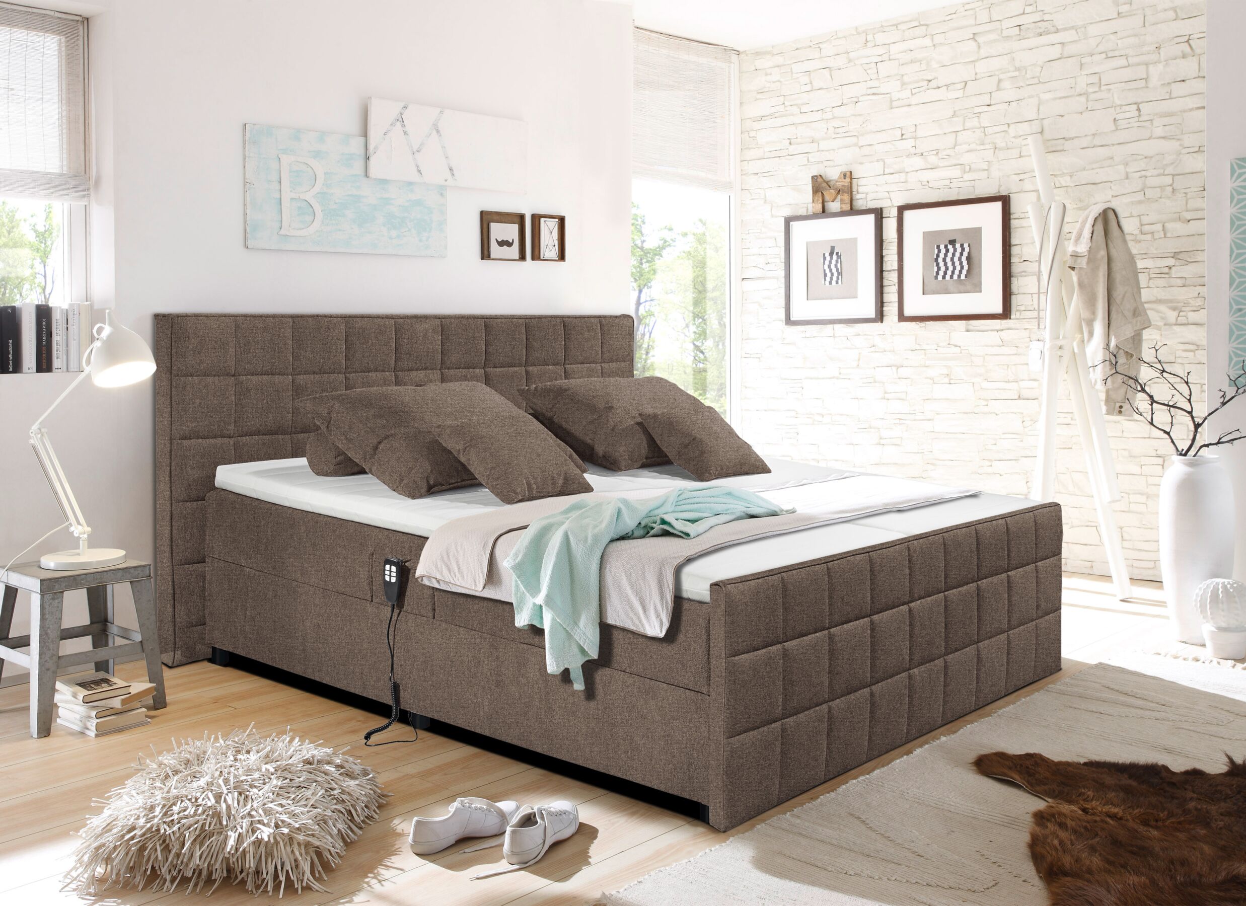 Sfeerfoto - Bedbox Gabun 180x200cm - stof - espresso elektrisch