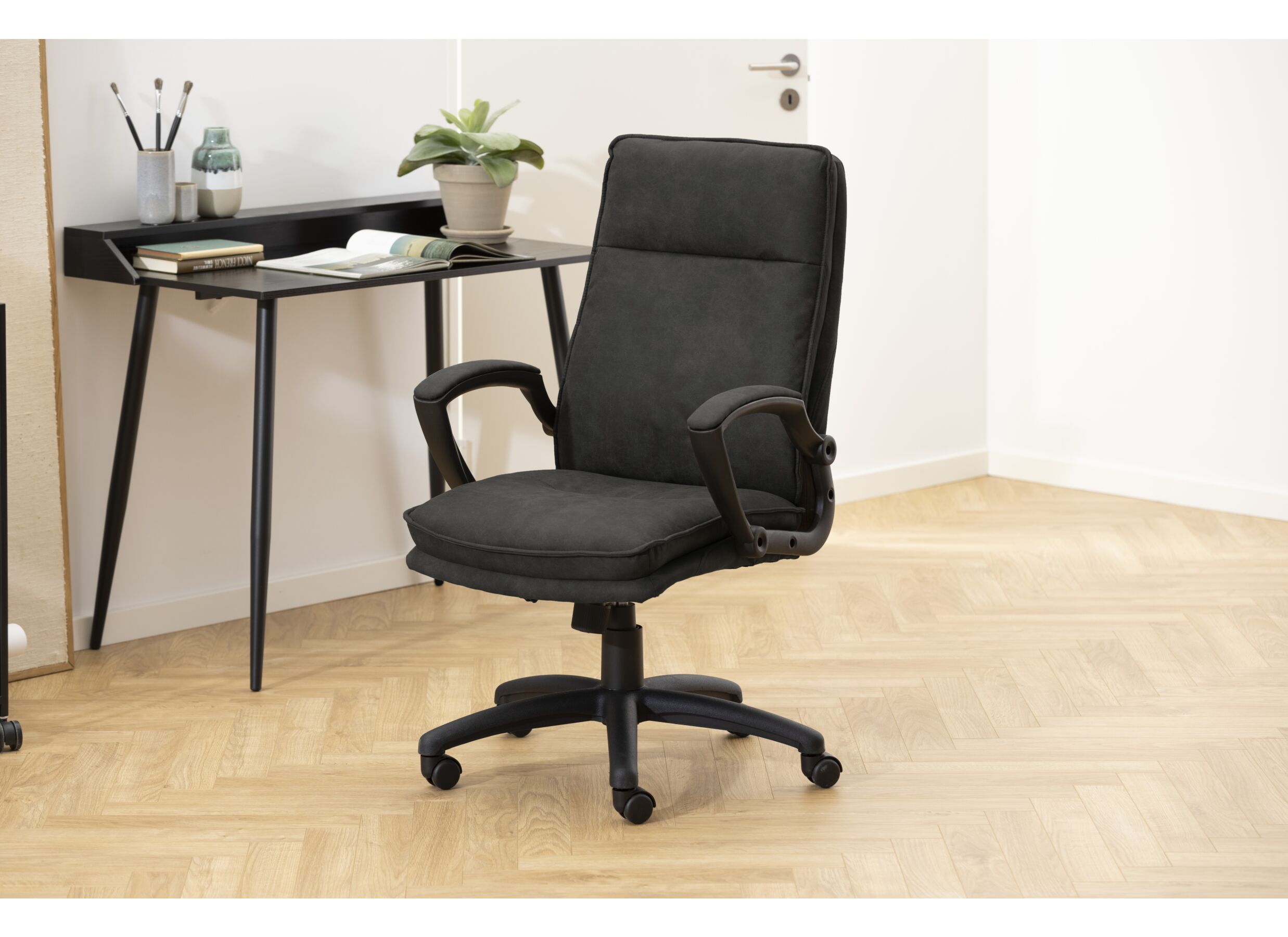 Foto ambiance - Chaise de bureau 69,5x67x115cm - tissu - anthracite