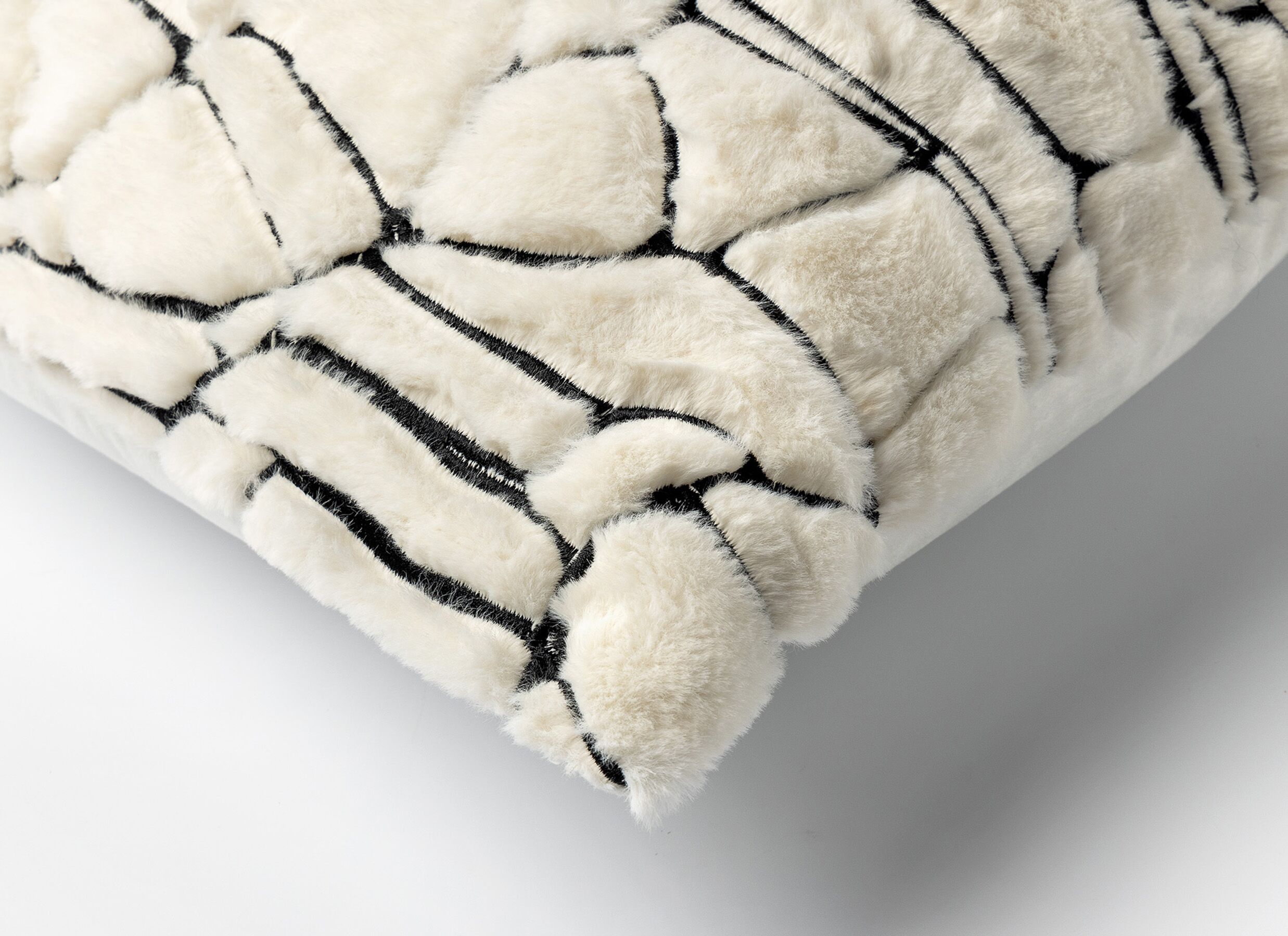 Detail - Coussin Rodin 45x45cm - polyester - tofu