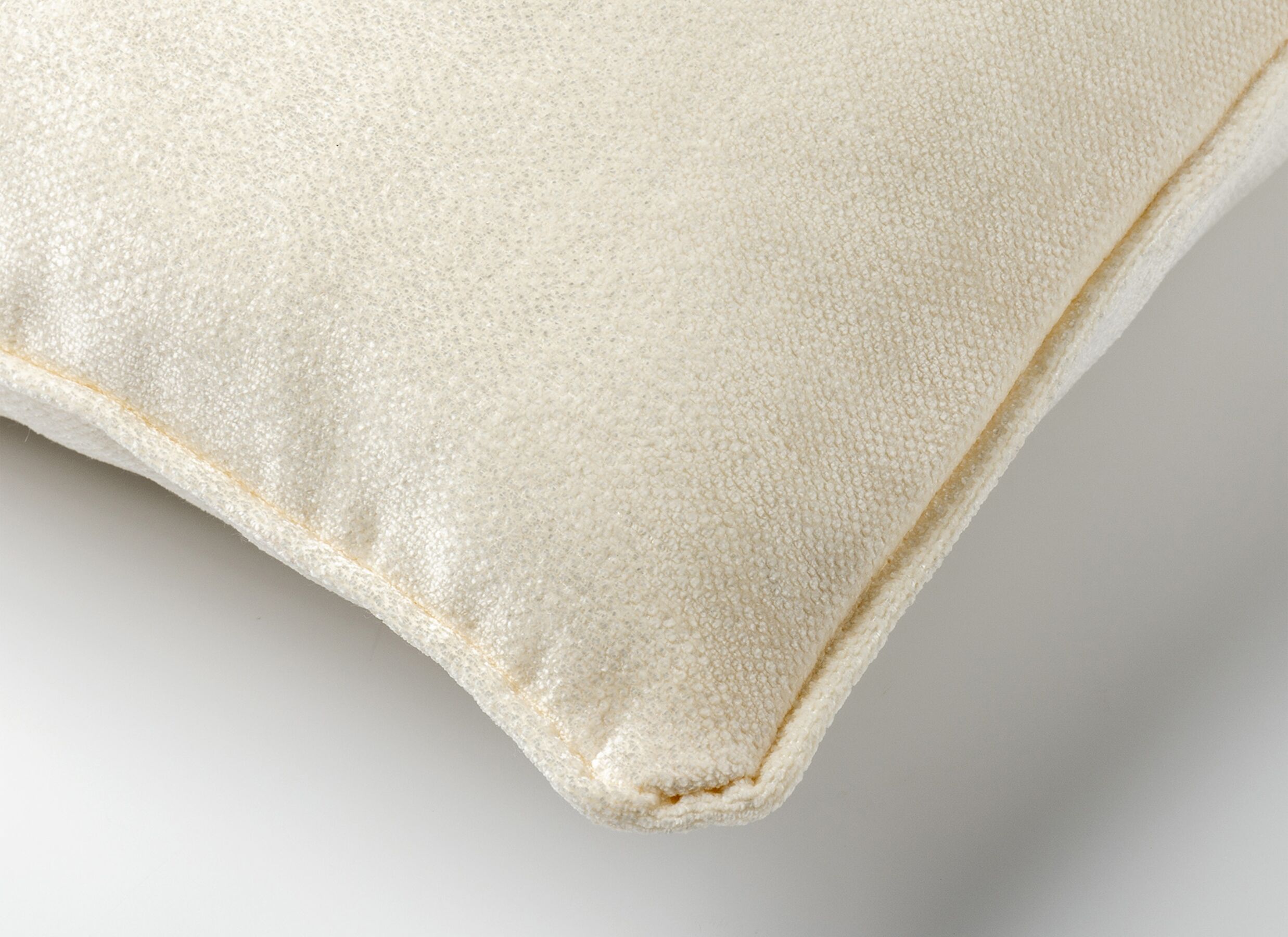 Detailfoto - Kussen Lewy 30x50cm - polyester - snow white