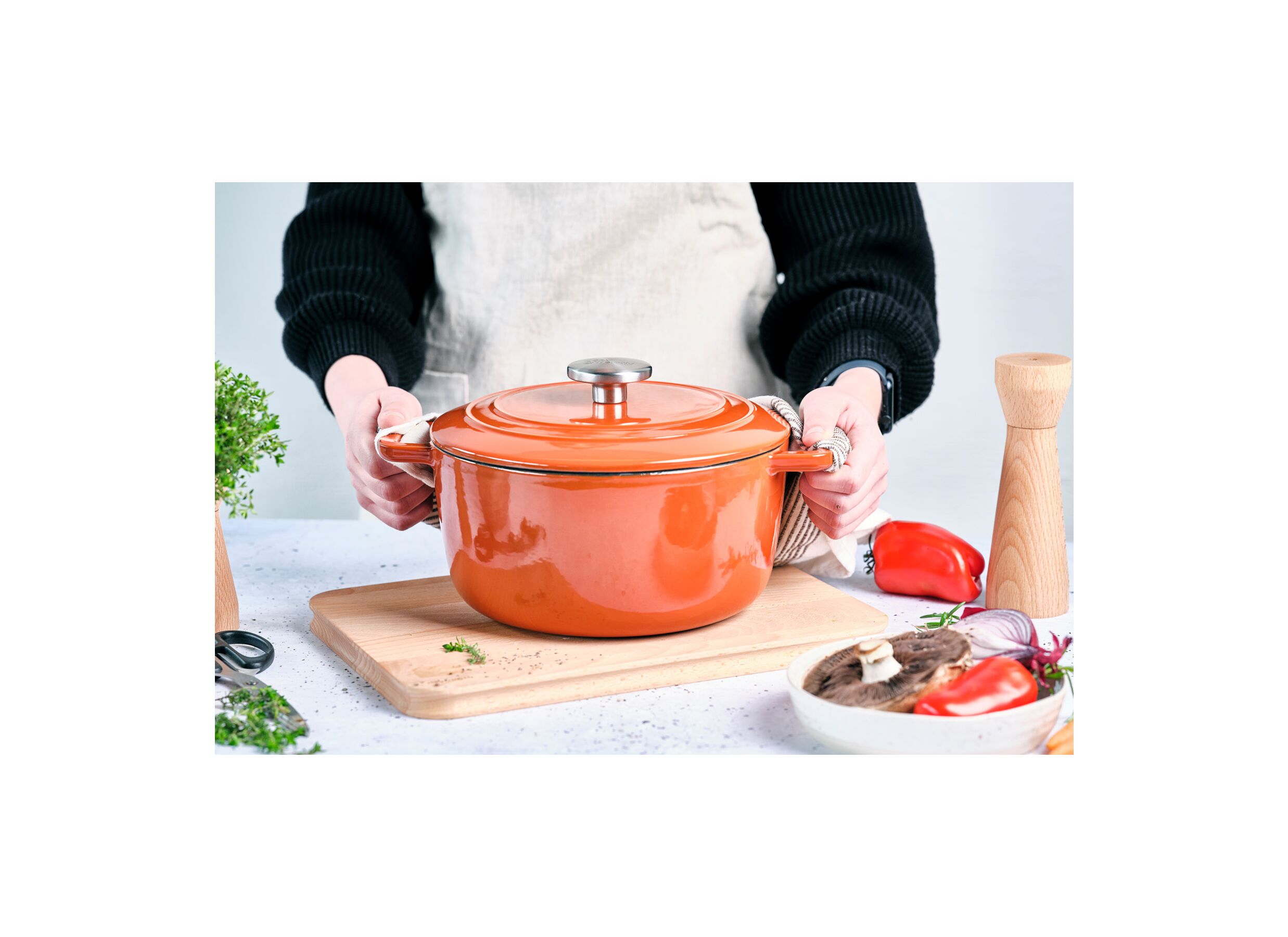 Foto ambiance - Cocotte Fontestic Ø24cm 4,6L - fonte