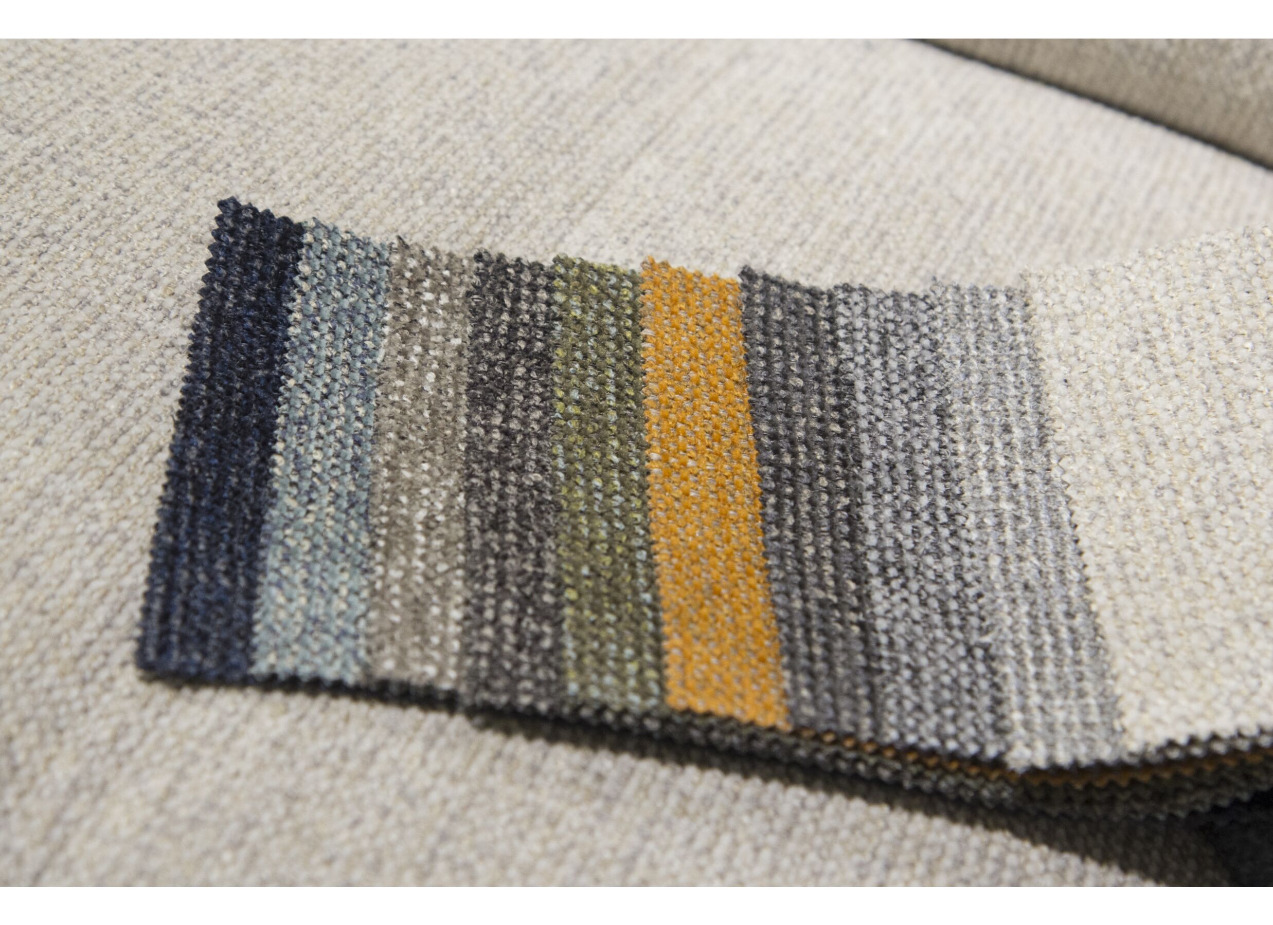Canapé d'angle Rezzo tissu beige