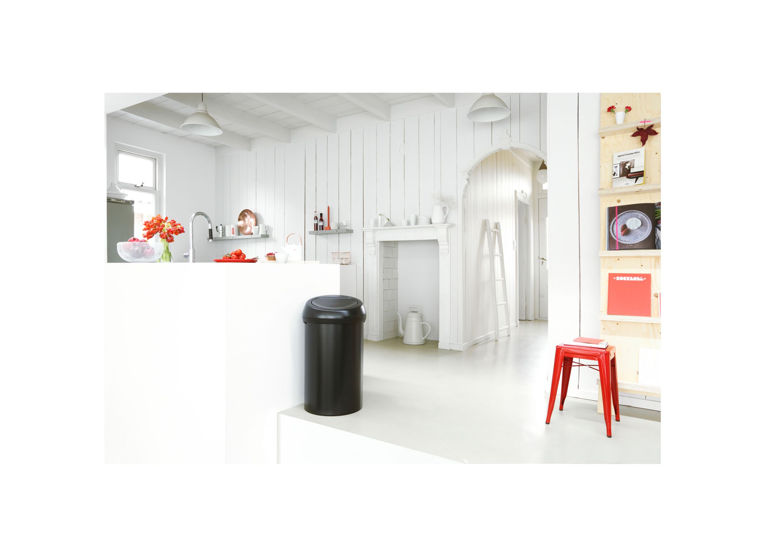 Sfeerfoto - Touch Bin Brabantia 60L matt black