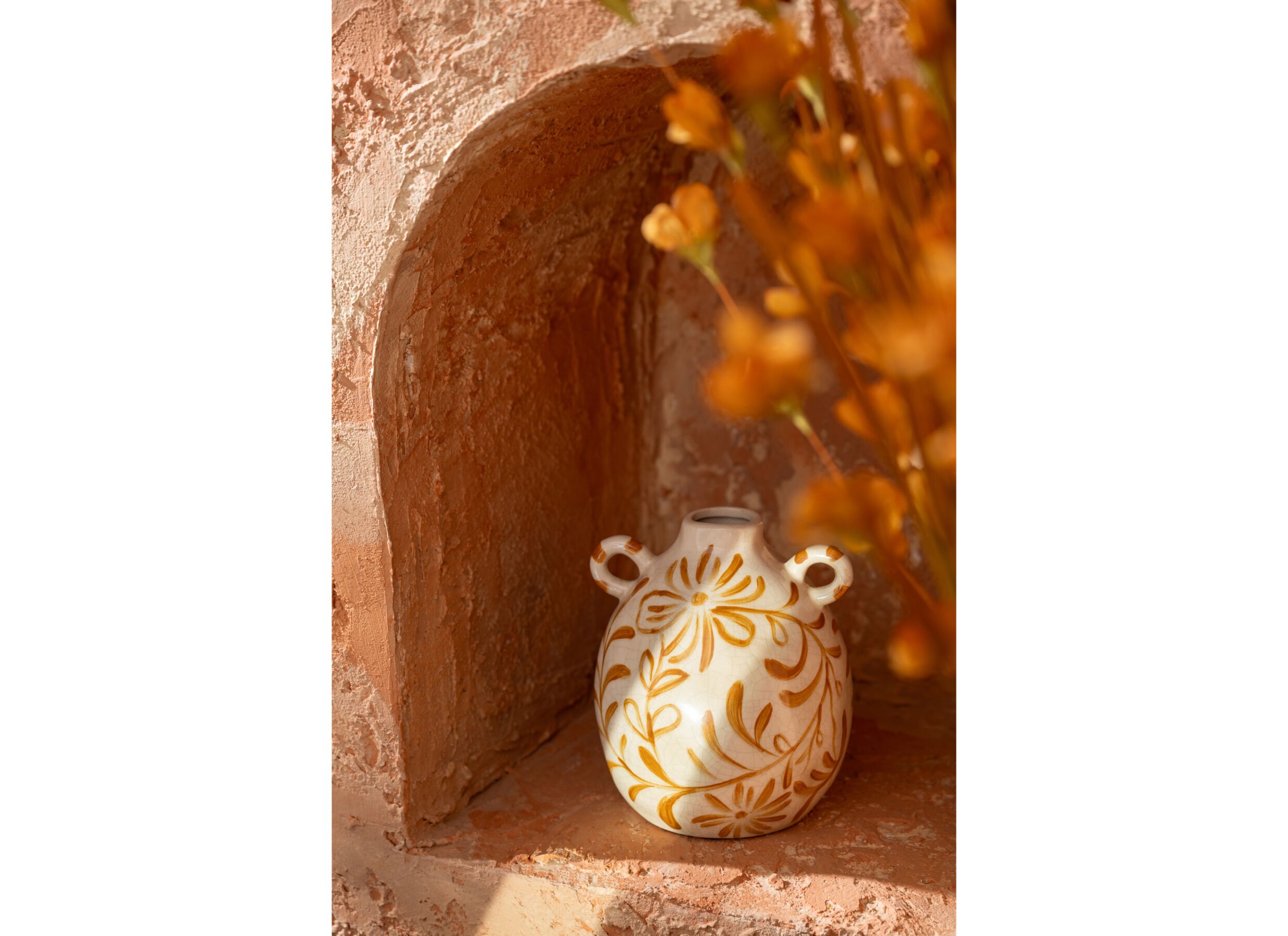 Sfeerfoto - Vaas Bloemen H19cm - stoneware - wit & geel