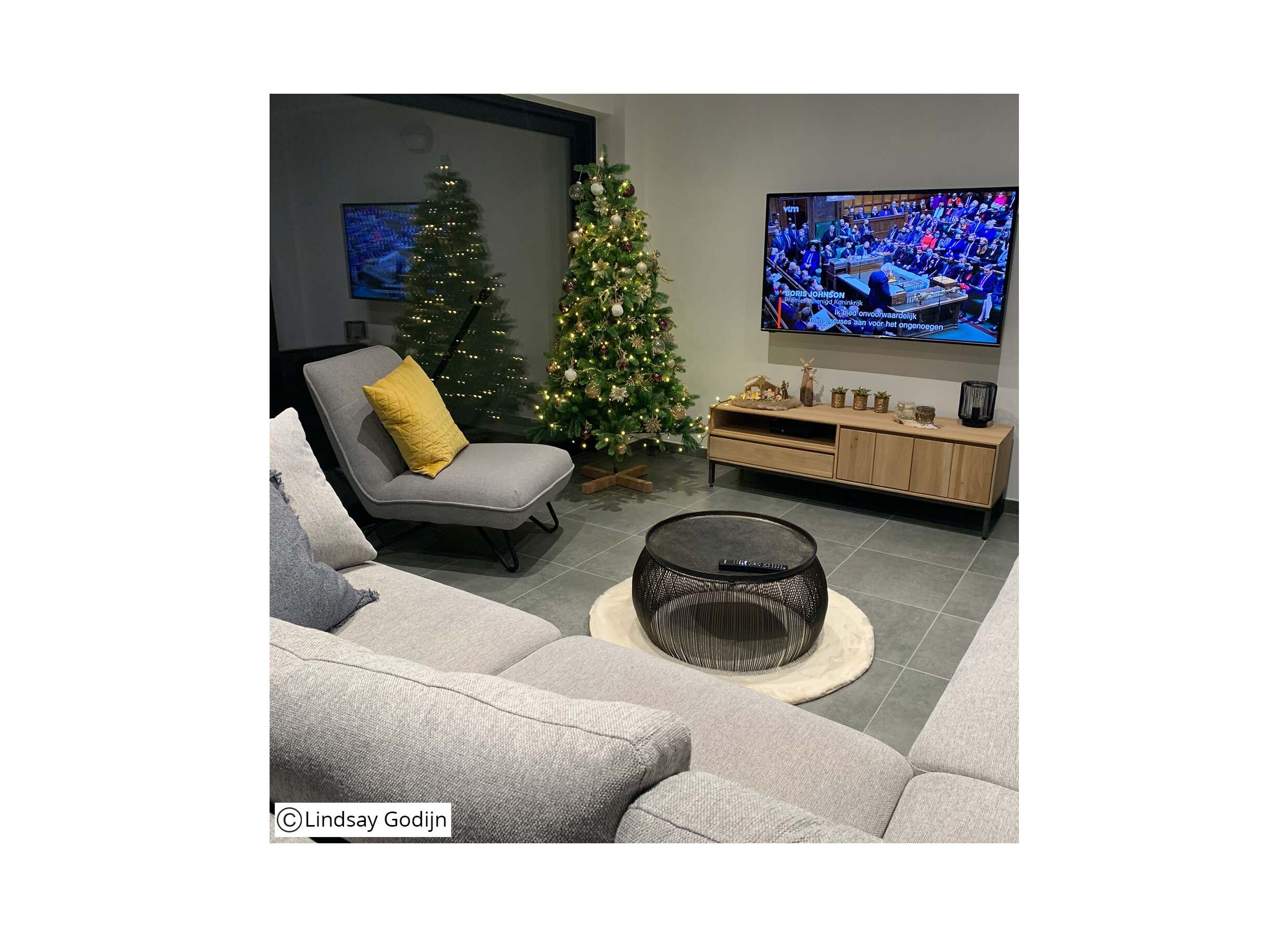 Tv-meubel Polar 145cm - eik massief & fineer & decor - naturel