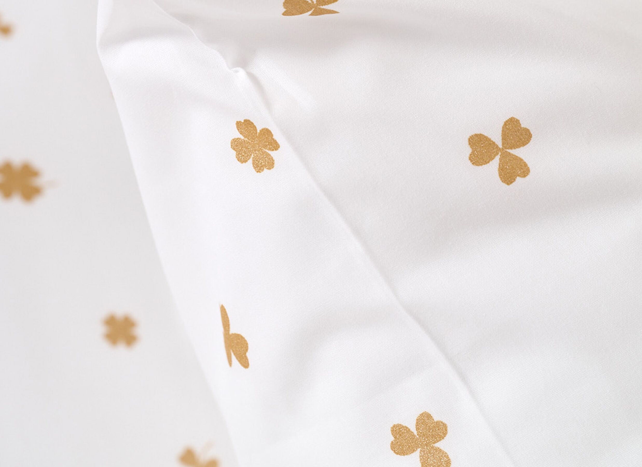 Detailfoto - Dekbedovertrek Clover 240x200/220cm - percale - wit