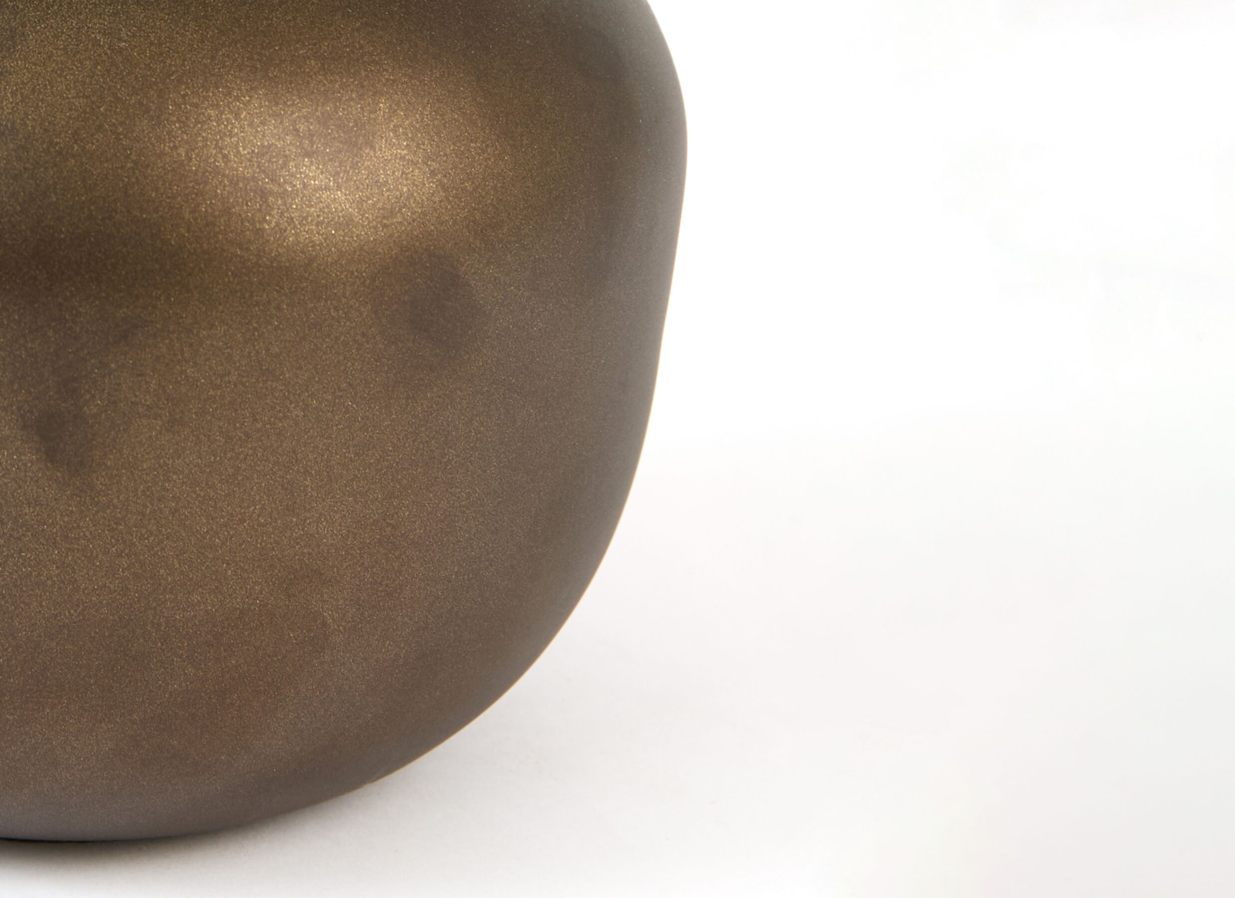 Detail - Vase Javier H20cm - métal - marron mat