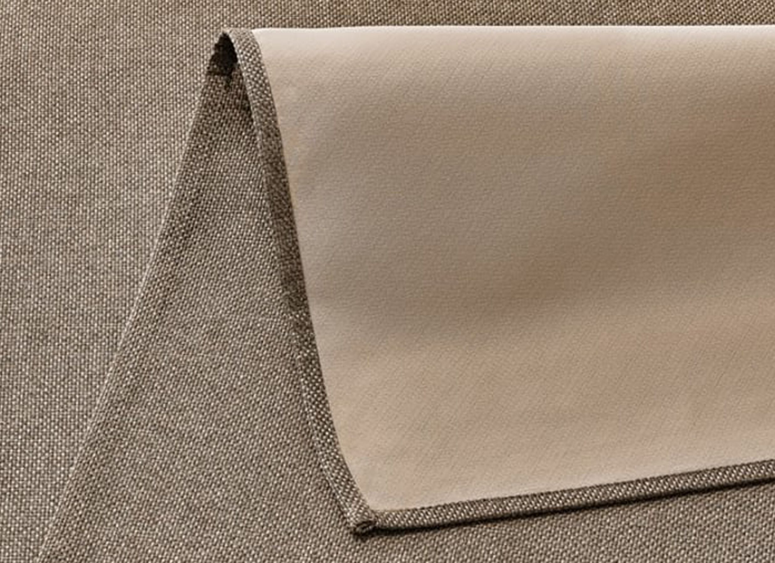 Detailfoto - Gordijn Bruno 135x260cm - polyestervezel - taupe